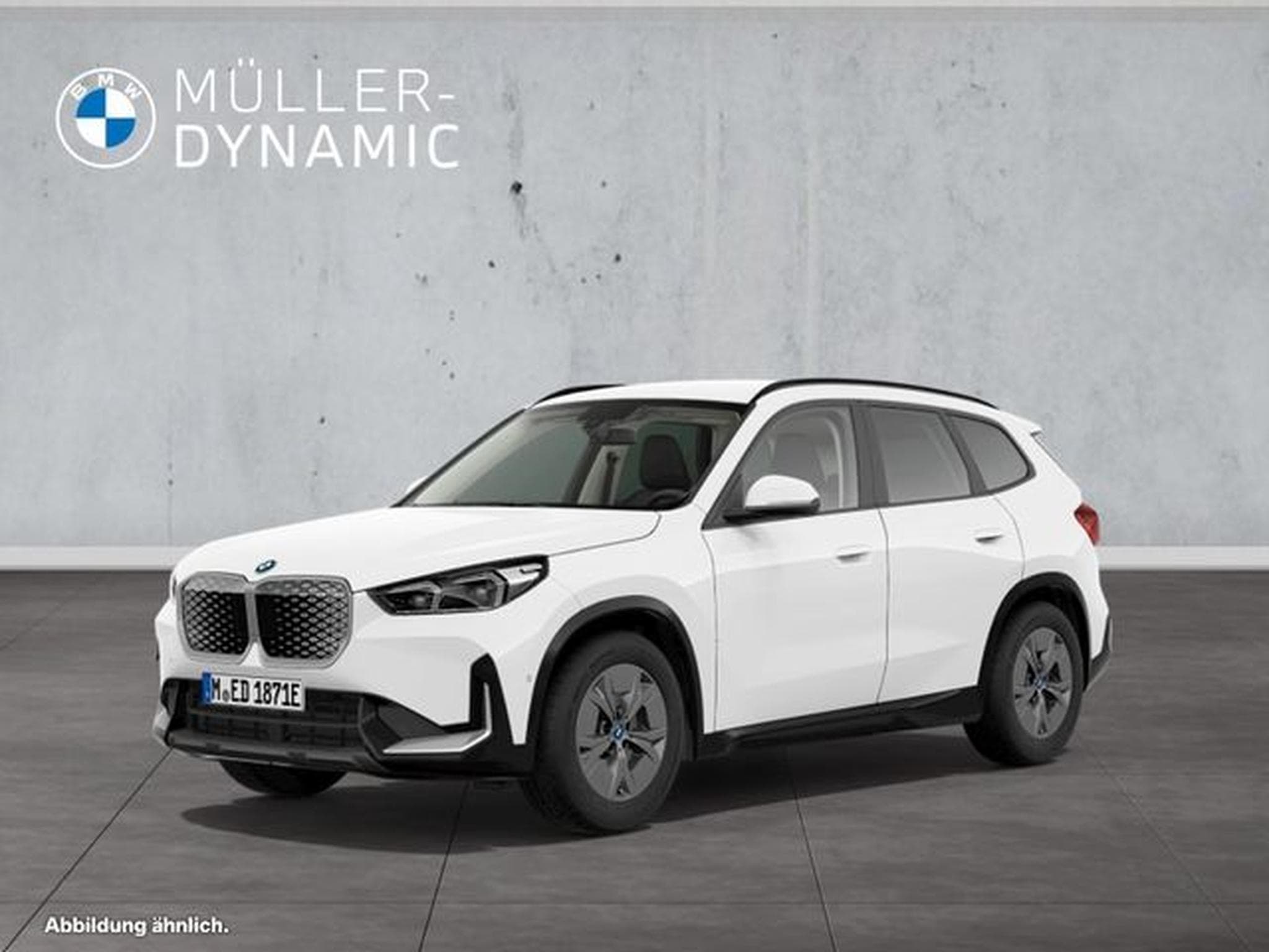 BMW iX1 iX1 xDrive30 LED AHK TEMPOMAT KOMFORTZUGANG (2023) - Photo 1