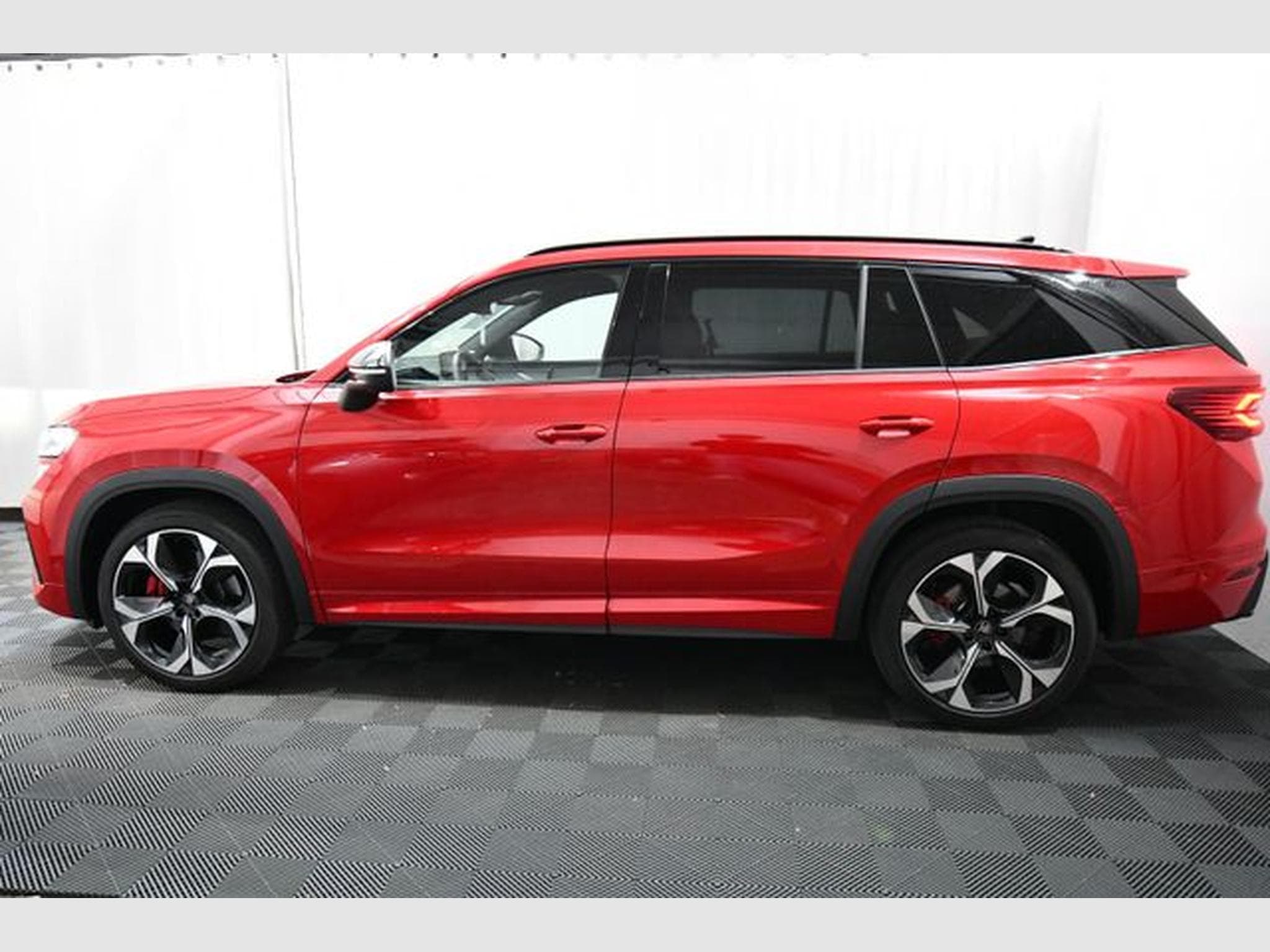 Skoda Kodiaq Kodiaq 2.0 TSI 4x4 RS, Stnd.-Hzg., AHK, DCC+, Pa (2025) - Photo 2
