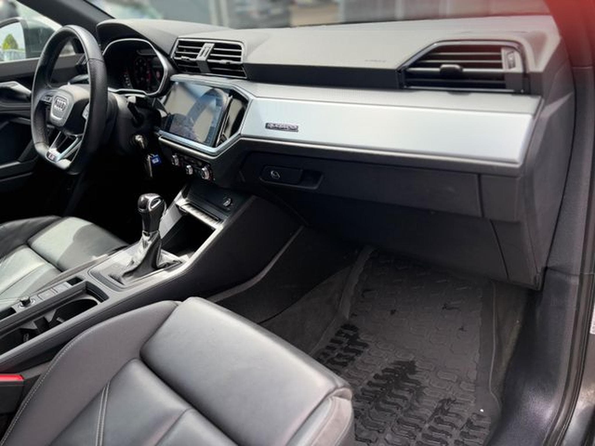 Audi Q3 Q3 SPORTBACK S-LINE*QUATTRO*AUT*LED*KAMERA*2.HD (2022) - Photo 14