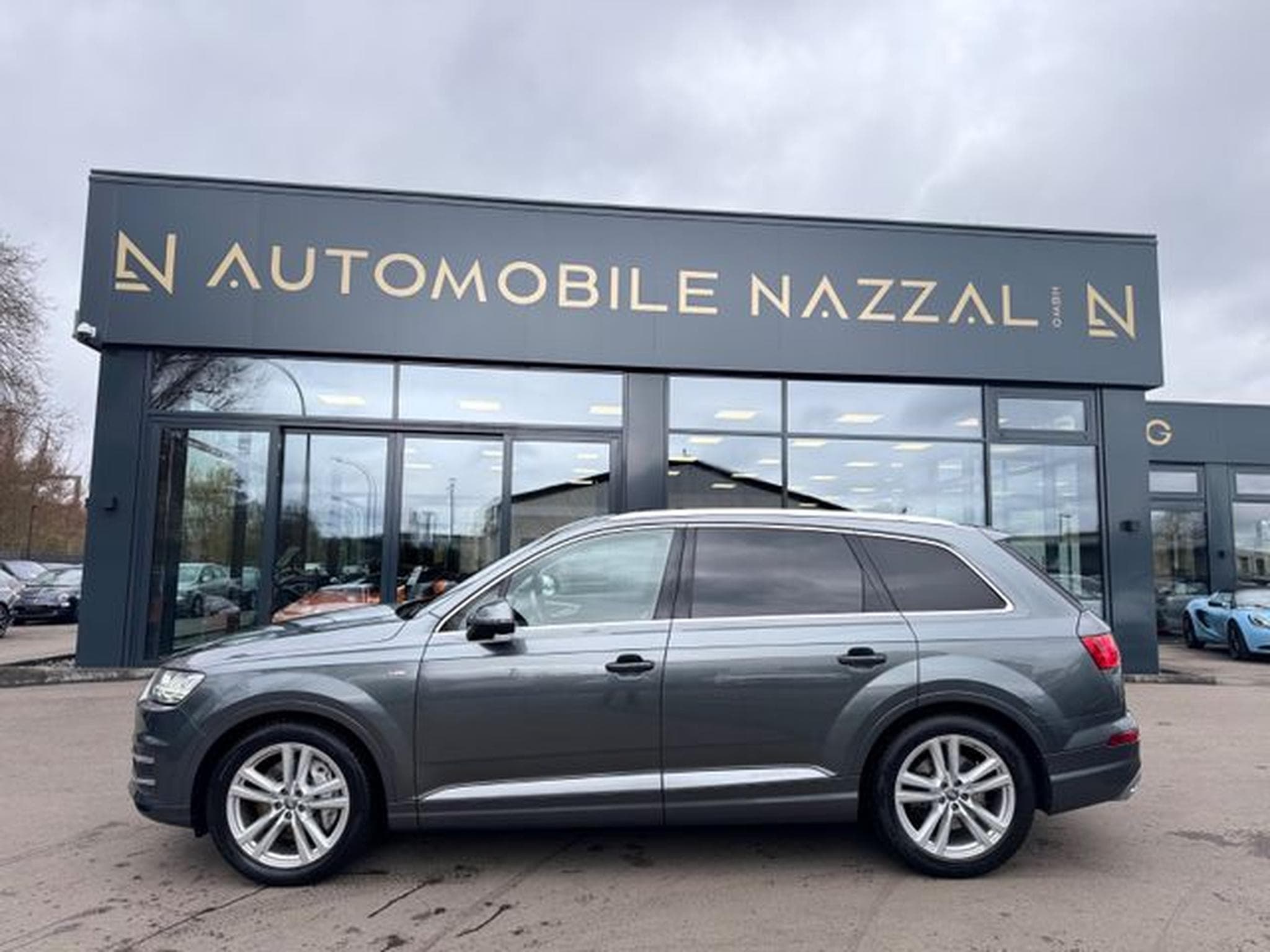 Audi Q7 Q7 3.0 TDI QUATTRO*S-LINE SPORT+*7.SITZER*MATRIX (2015) - Foto 12