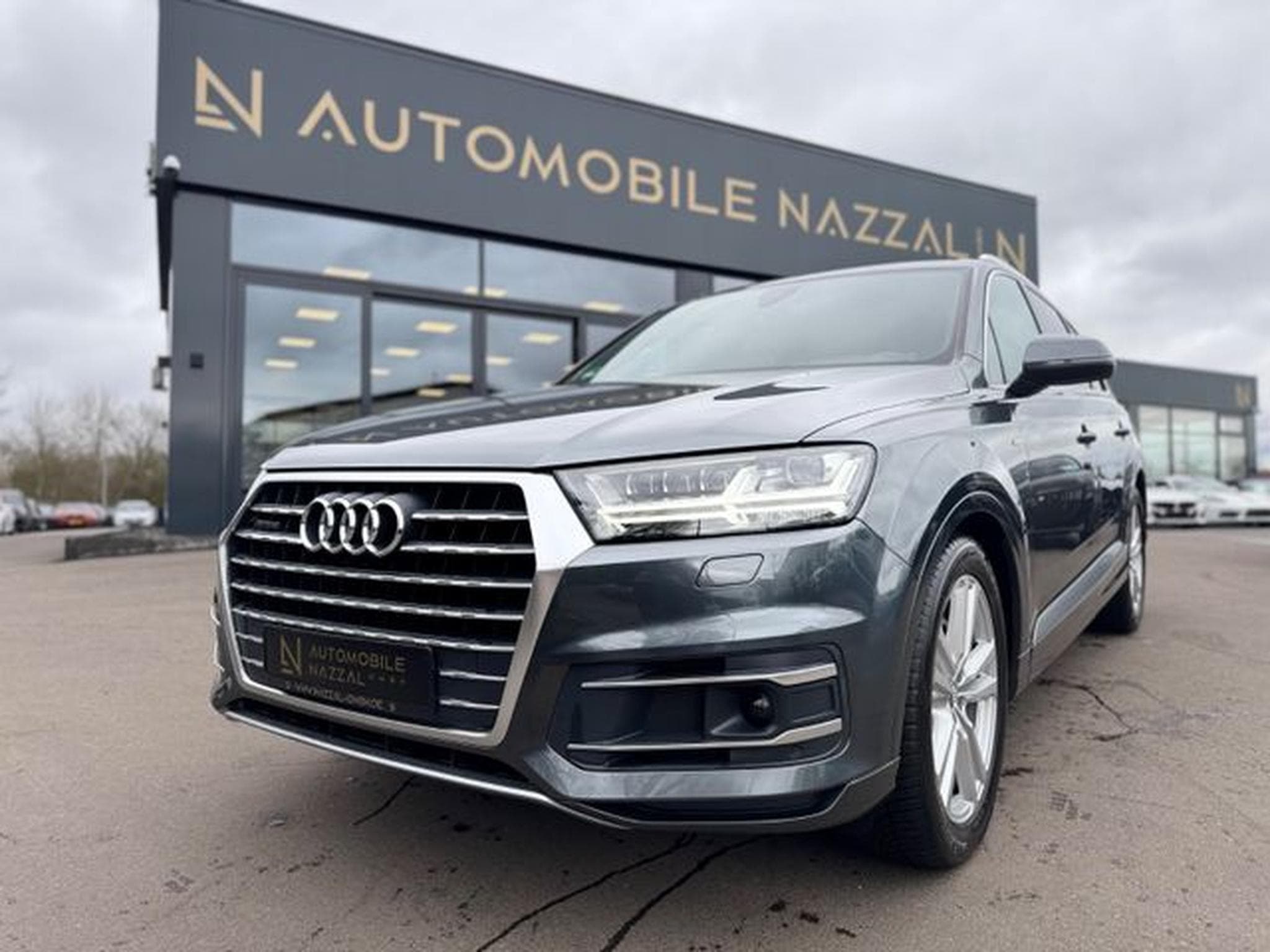 Audi Q7 Q7 3.0 TDI QUATTRO*S-LINE SPORT+*7.SITZER*MATRIX (2015) - Foto 2