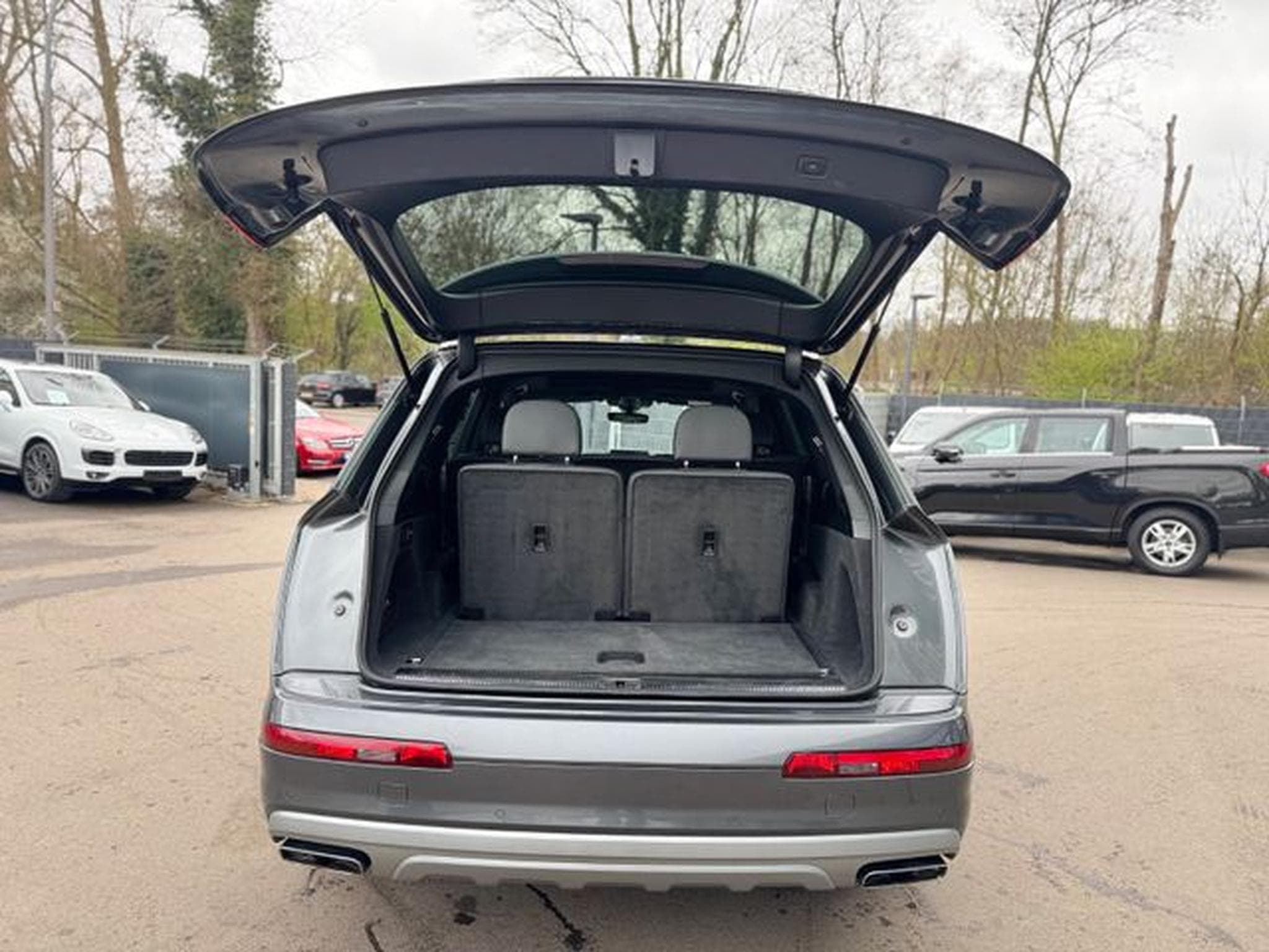 Audi Q7 Q7 3.0 TDI QUATTRO*S-LINE SPORT+*7.SITZER*MATRIX (2015) - Foto 8