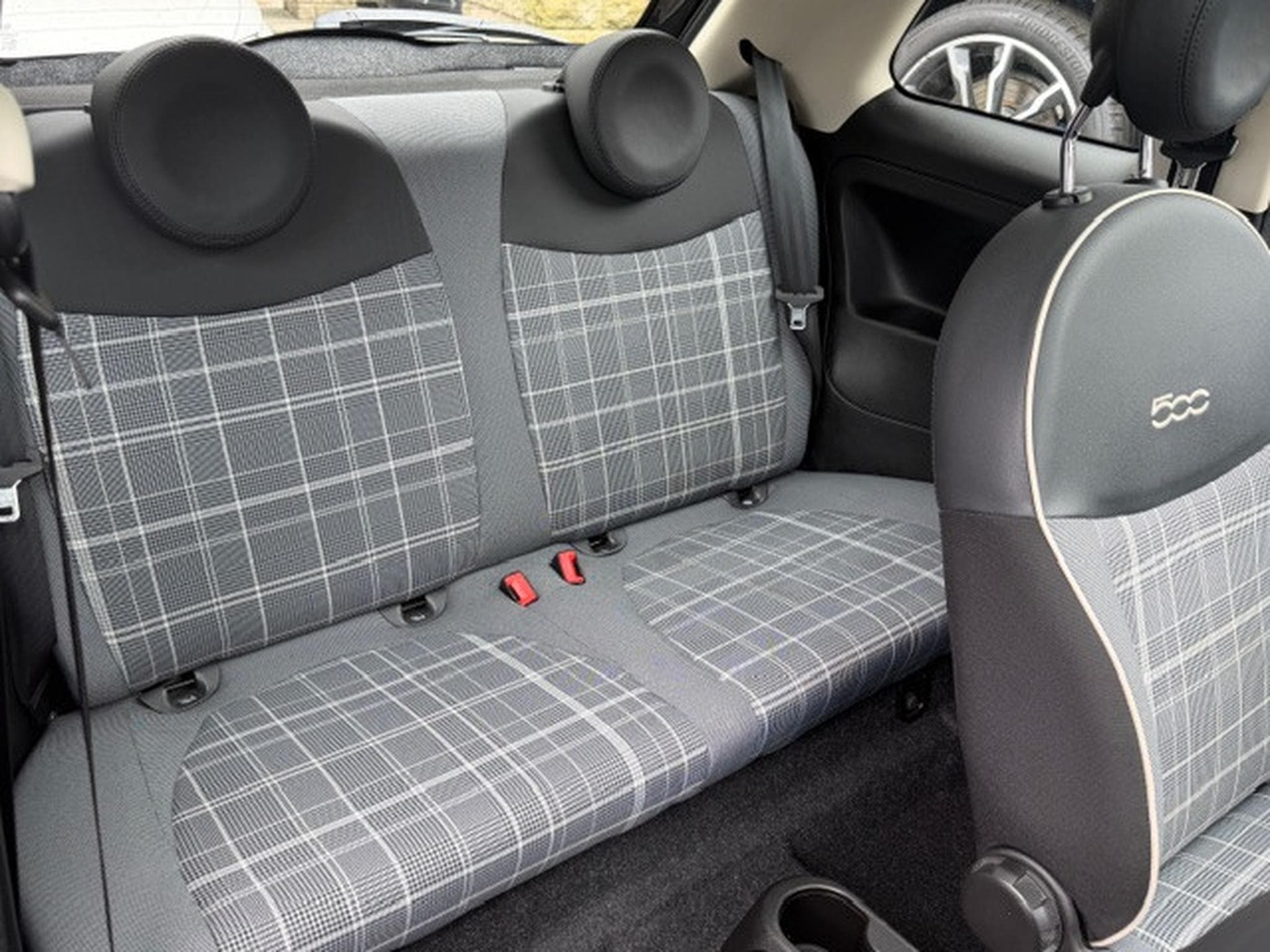 Fiat 500 1.2 Lounge (2018) - Foto 4