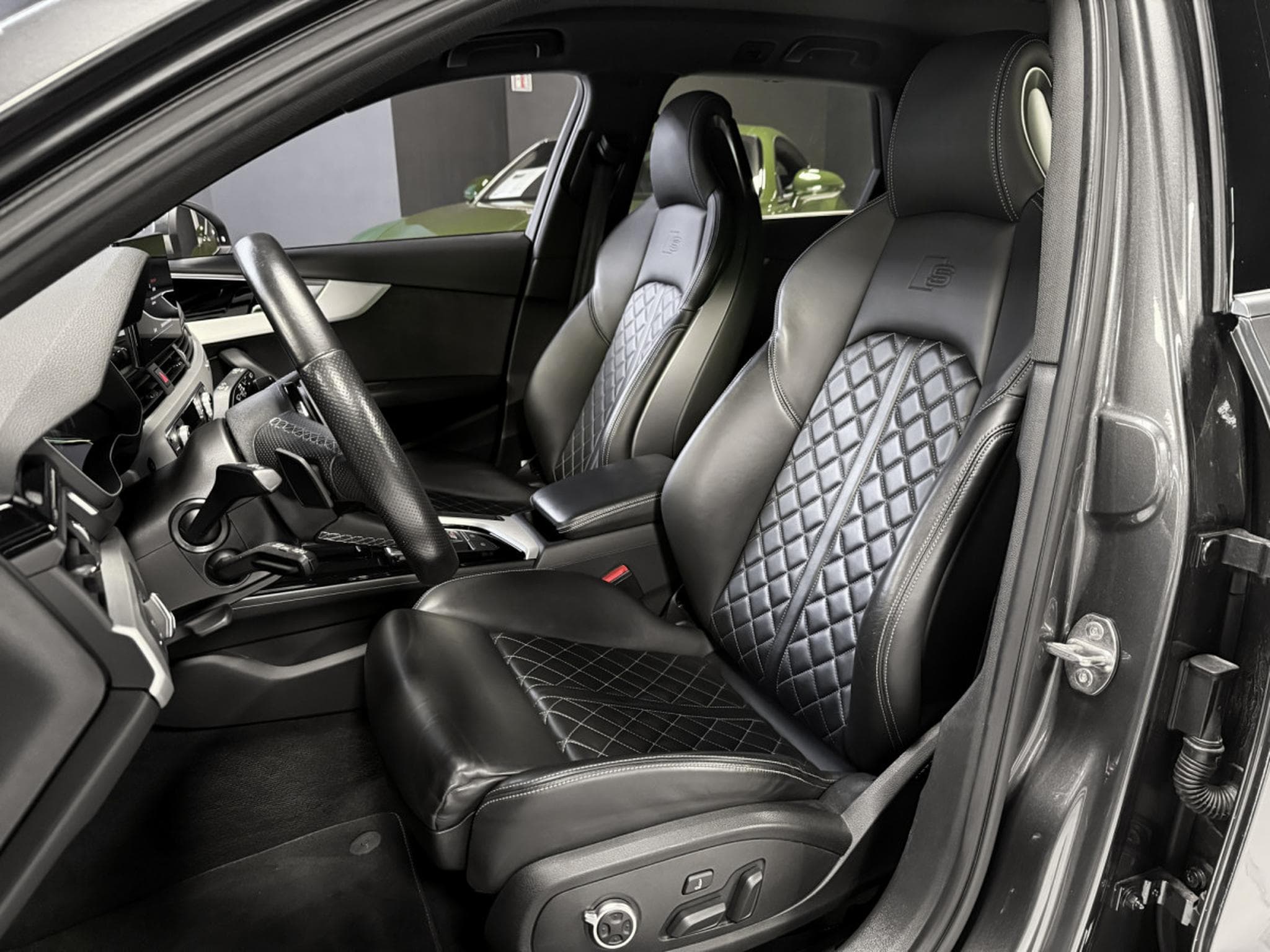 Audi S4 Avant 3.0 TDI Quattro (2022) - Photo 11