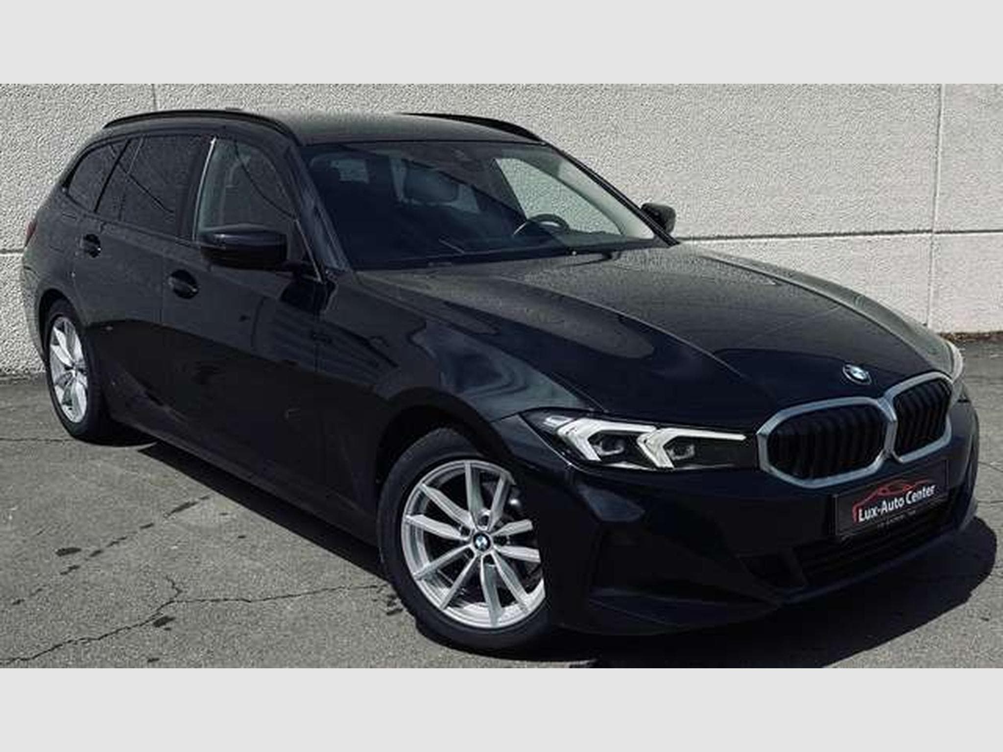 BMW 318 Touring 318 dA MHEV (2023) - Foto 1