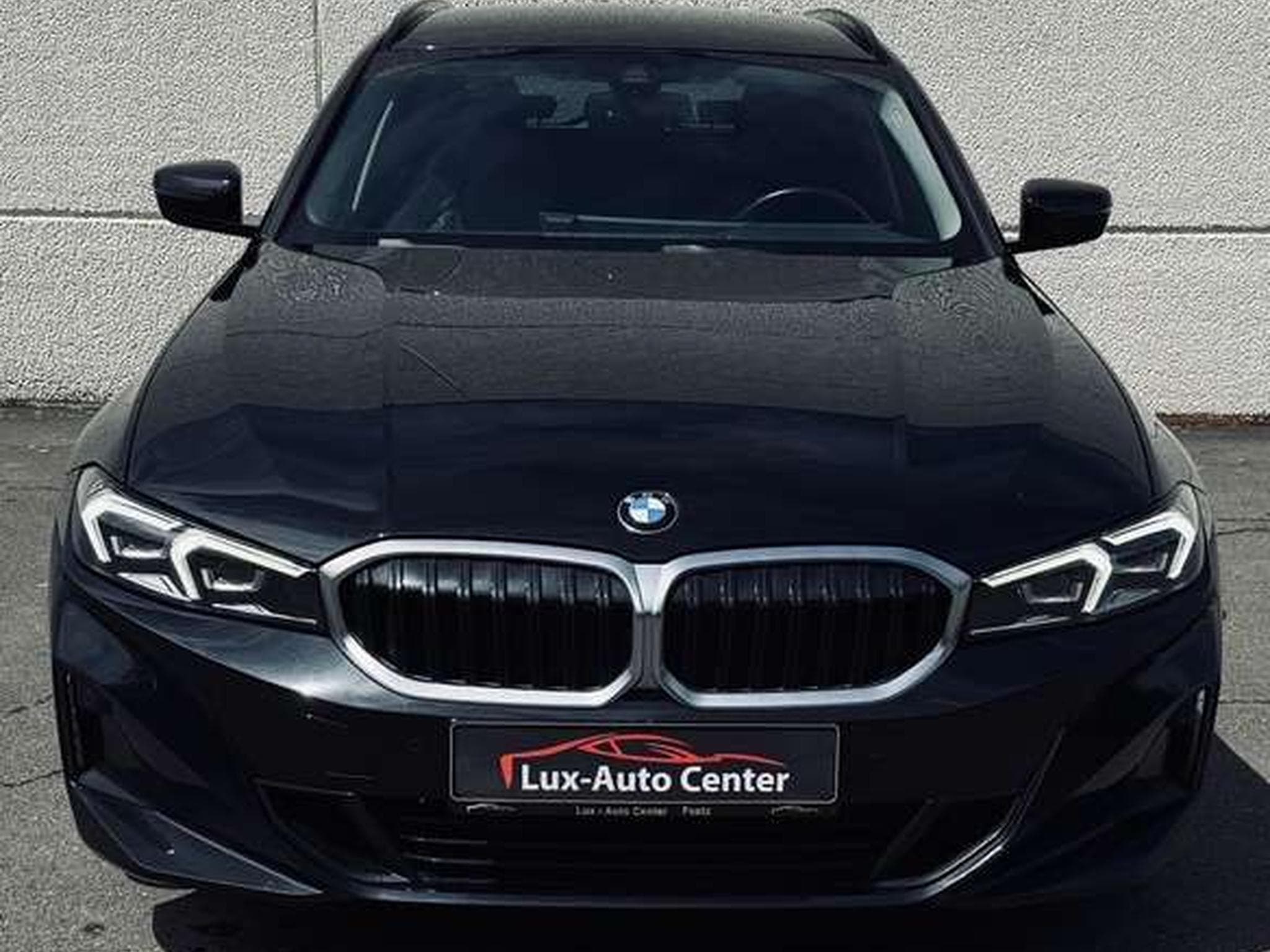 BMW 318 Touring 318 dA MHEV (2023) - Foto 3