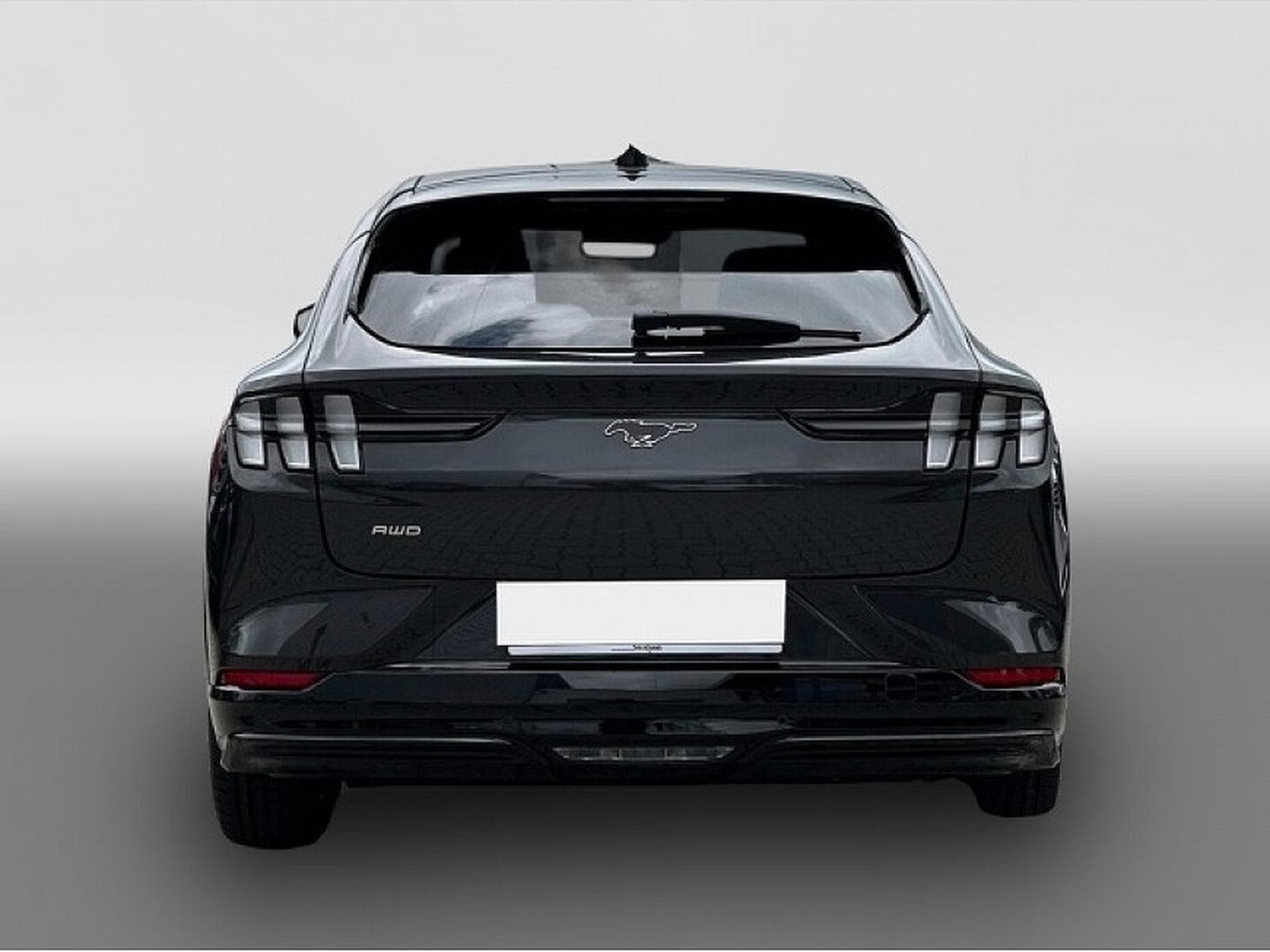 Ford Mustang Mach-E (2022) - Foto 3