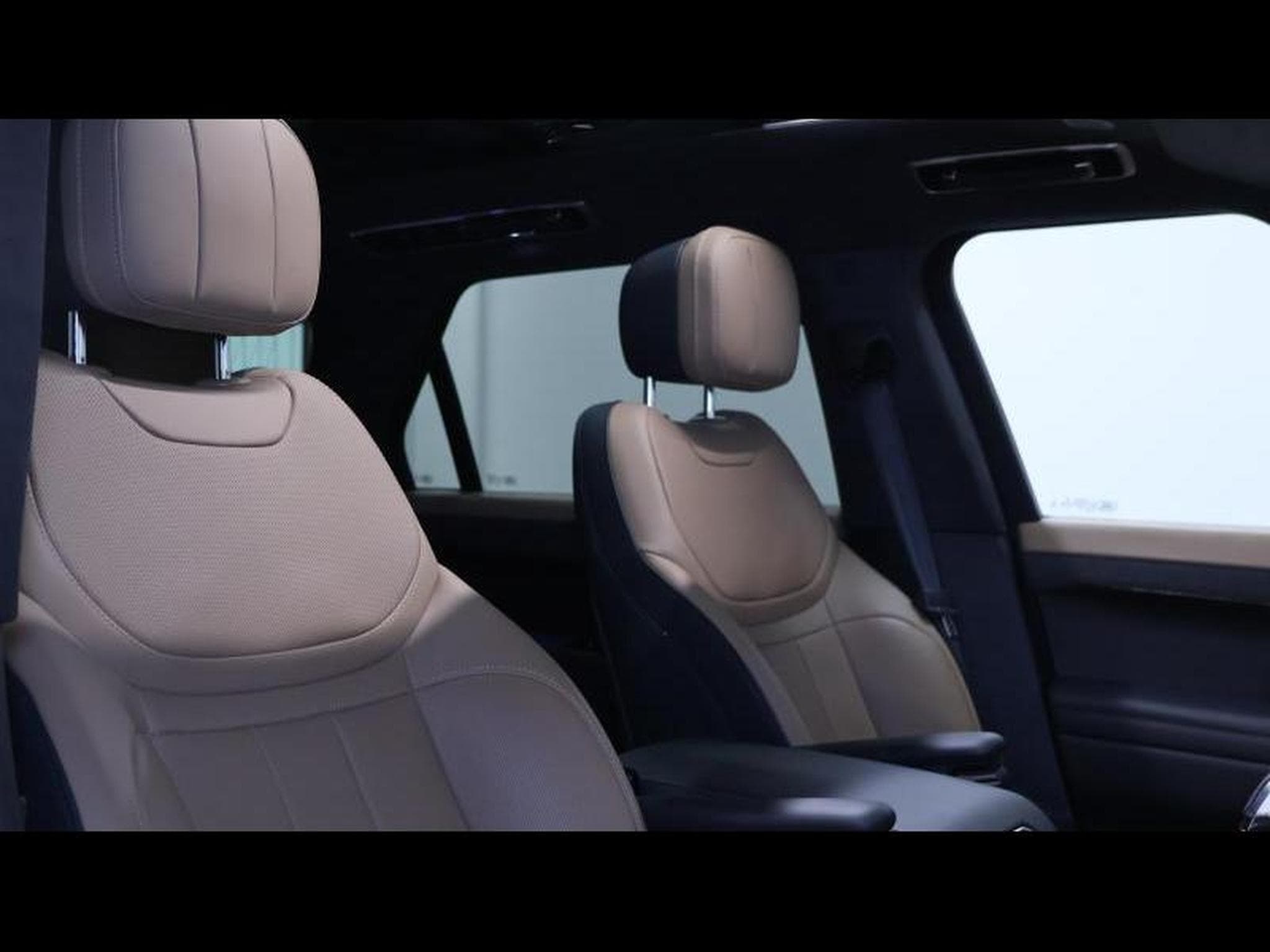 Land-Rover Range Rover Sport P510e Autobiography AWD Auto (2023) - Photo 10