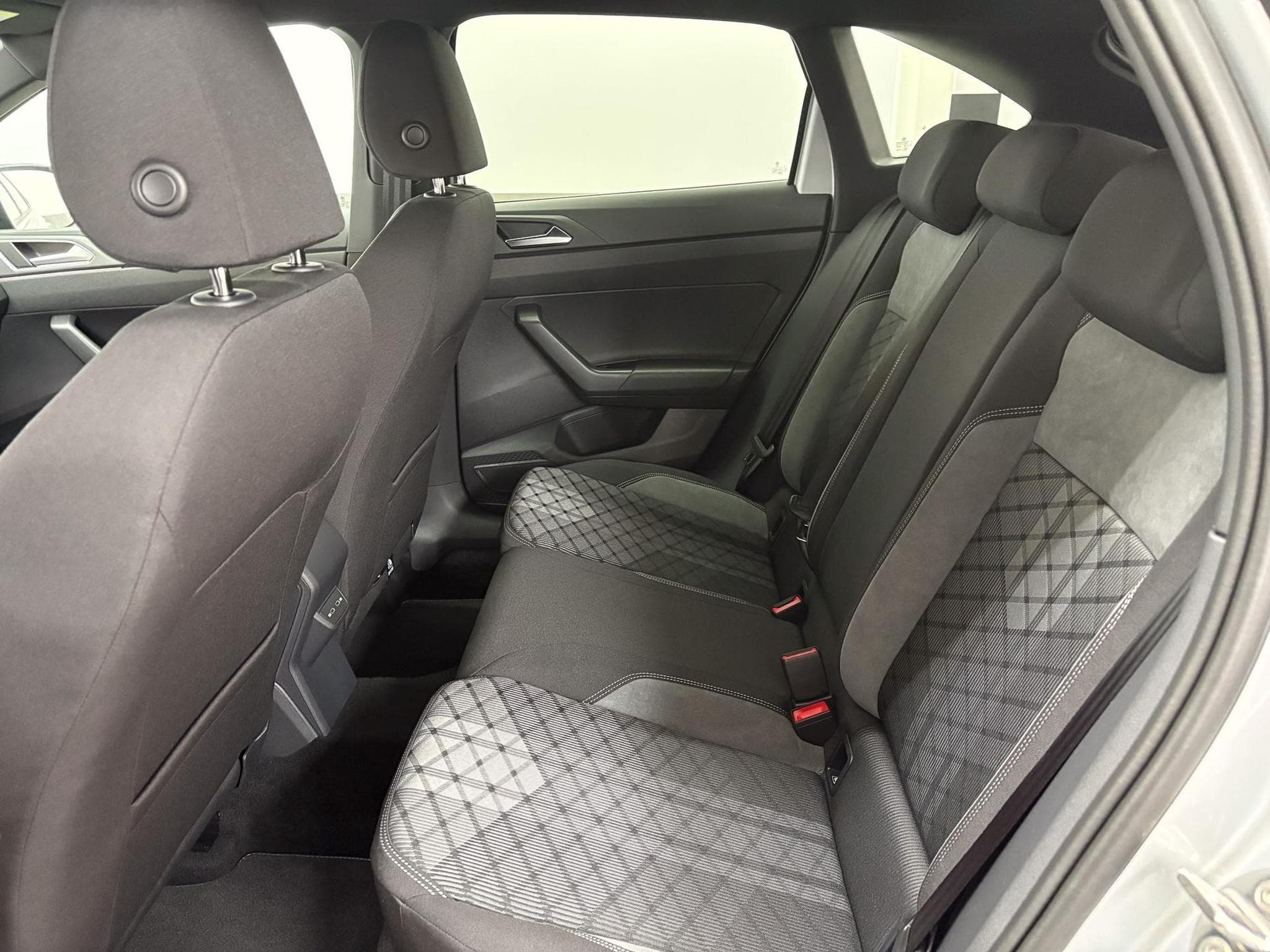 VW Taigo R-LINE (2026) - Photo 14