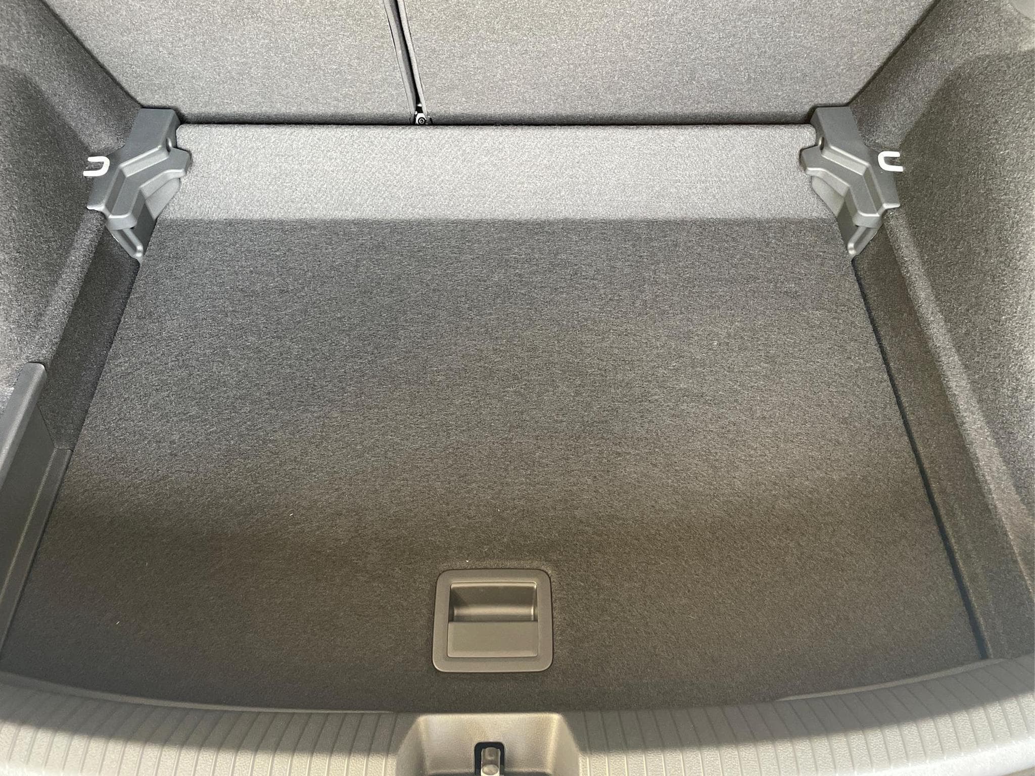 VW Taigo R-Line (2024) - Photo 19