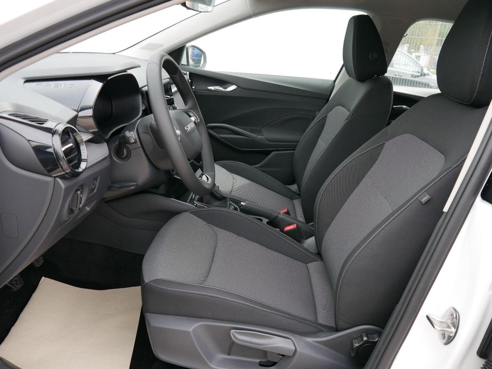Skoda Fabia Selection (2026) - Photo 8