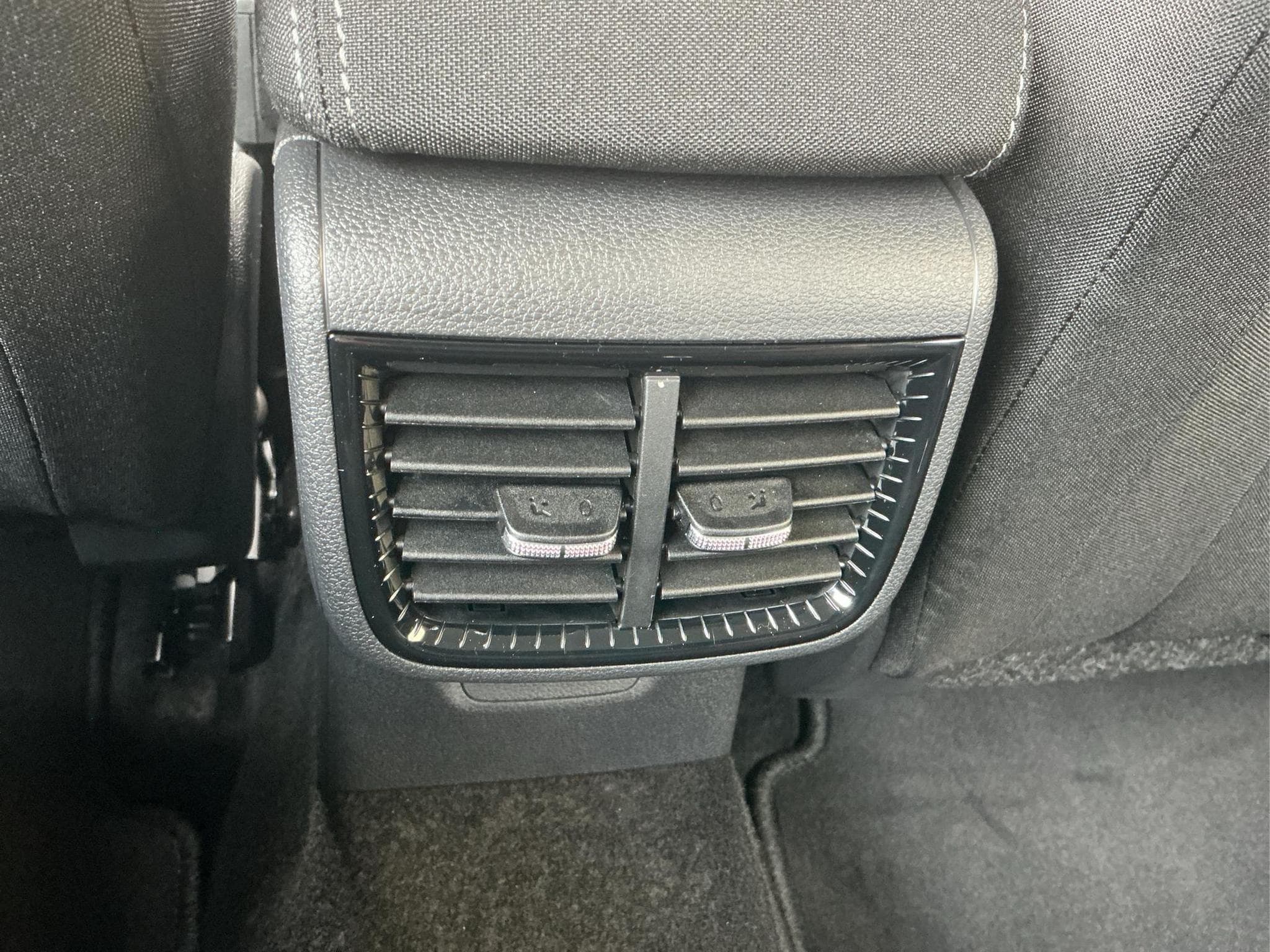 Skoda Fabia Classic 5J. Garantie (2026) - Photo 16