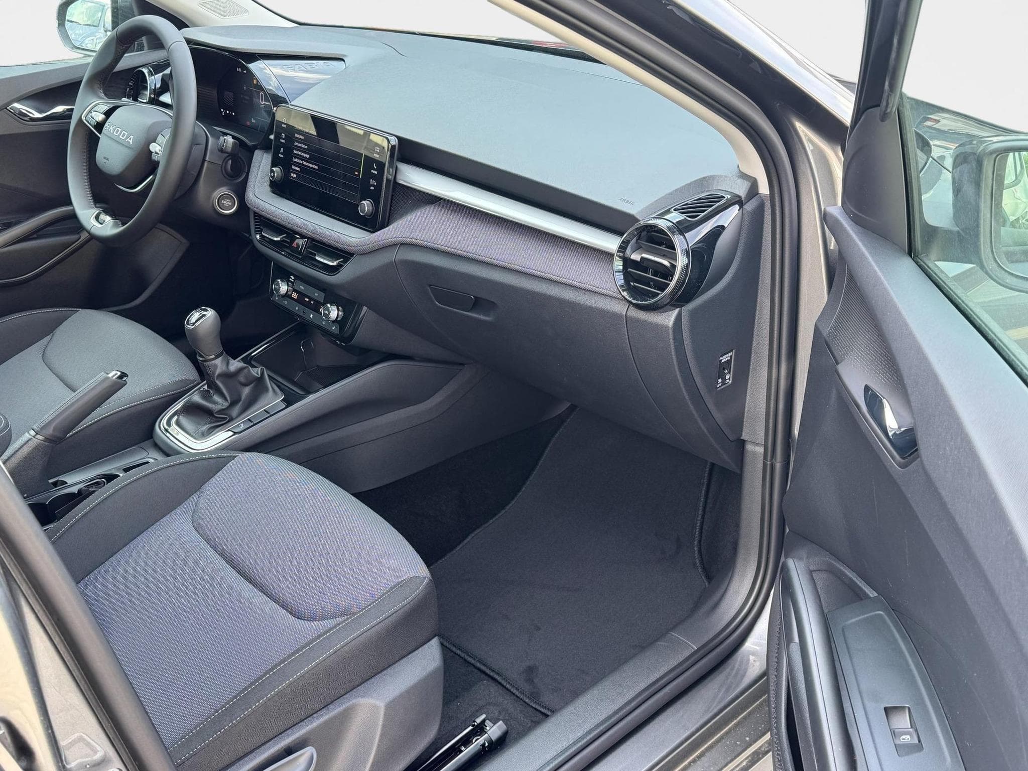Skoda Fabia Drive Plus (2026) - Photo 8