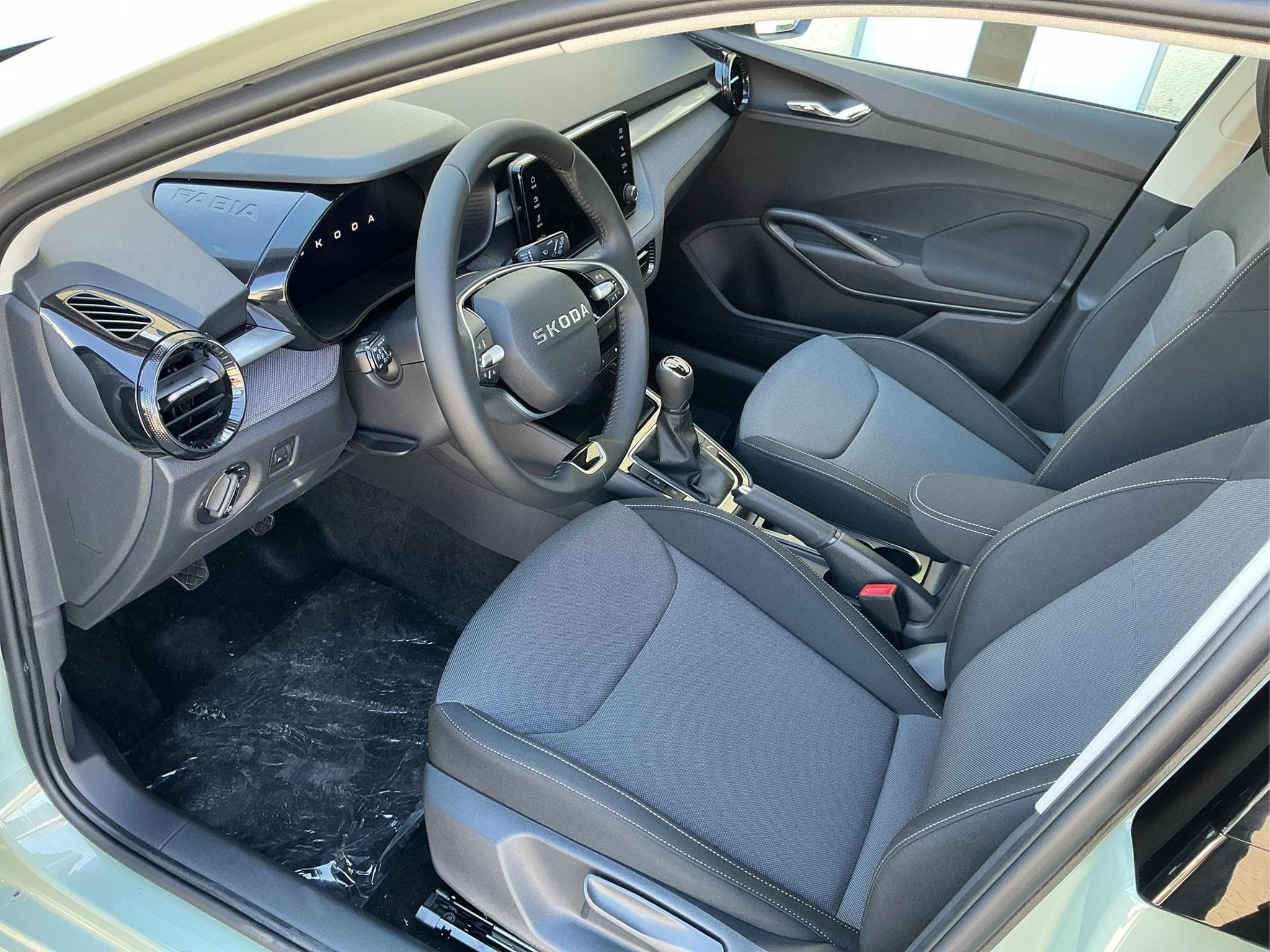 Skoda Fabia Classic 5J. Garantie (2026) - Foto 10