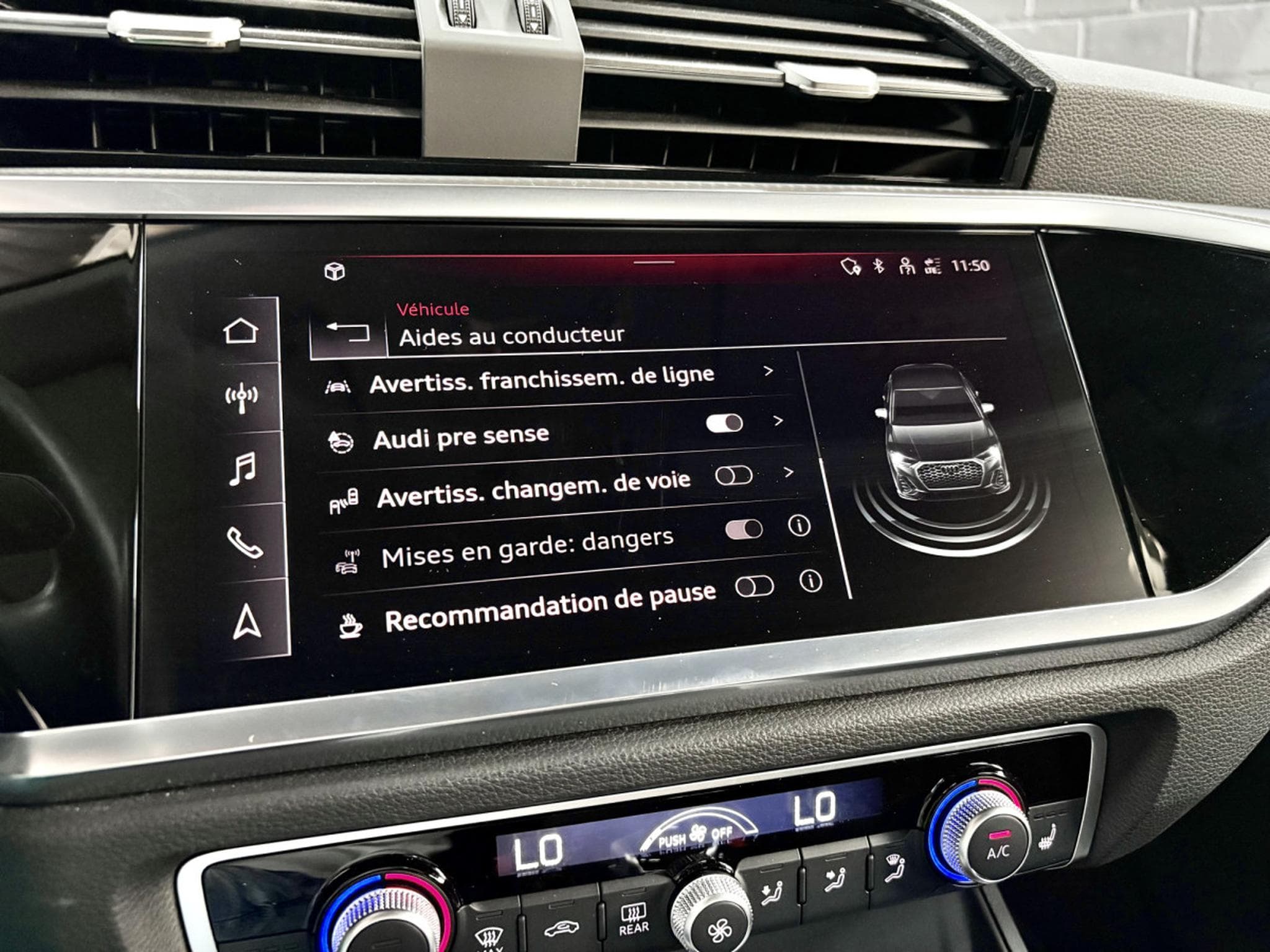 Audi Q3 Sportback S-Line 35 TFSI 150 CV *ATTELAGE* HAYON* (2023) - Photo 17