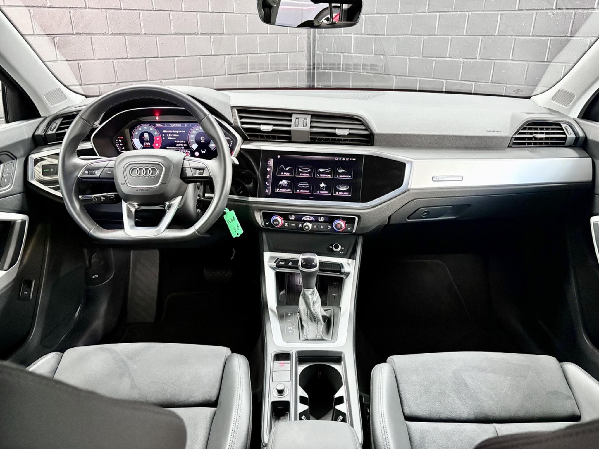 Audi Q3 Sportback S-Line 35 TFSI 150 CV *ATTELAGE* HAYON* (2023) - Photo 9