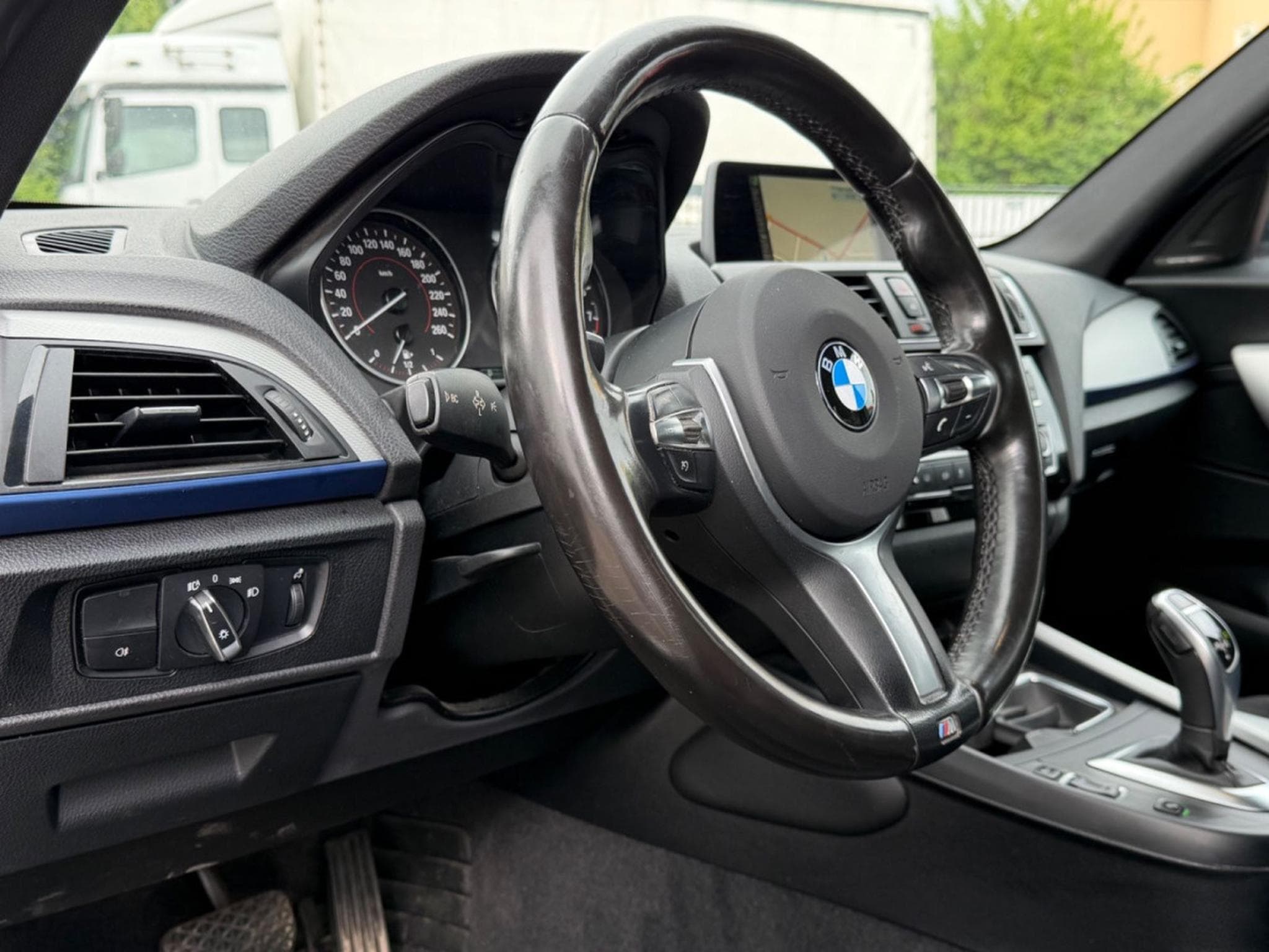 BMW M135 1 Limousine 5-trg. M135 i (2015) - Photo 11