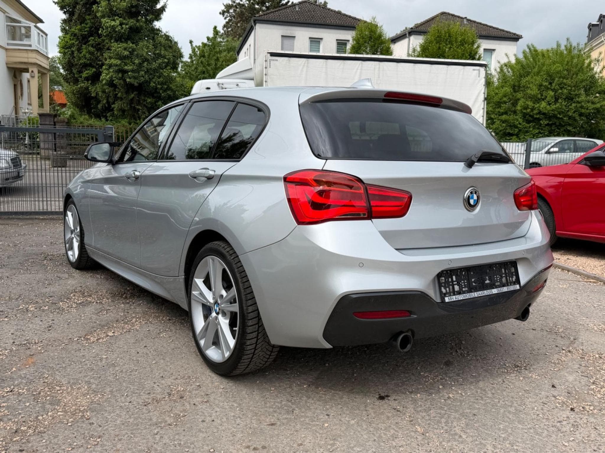 BMW M135 1 Limousine 5-trg. M135 i (2015) - Photo 4