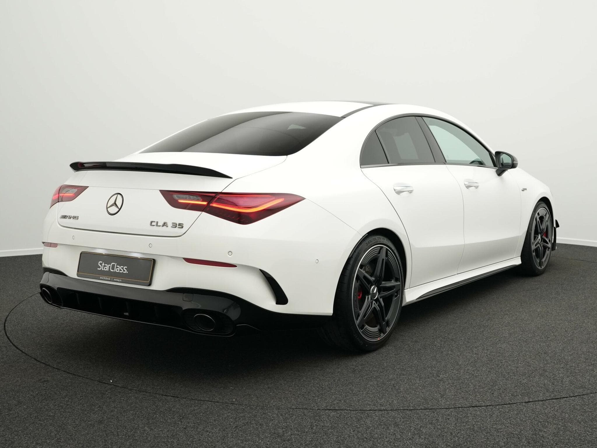 Mercedes CLA 35 AMG 4MATIC Multi+Pano+Night+Kamera+Burm (2024) - Photo 3