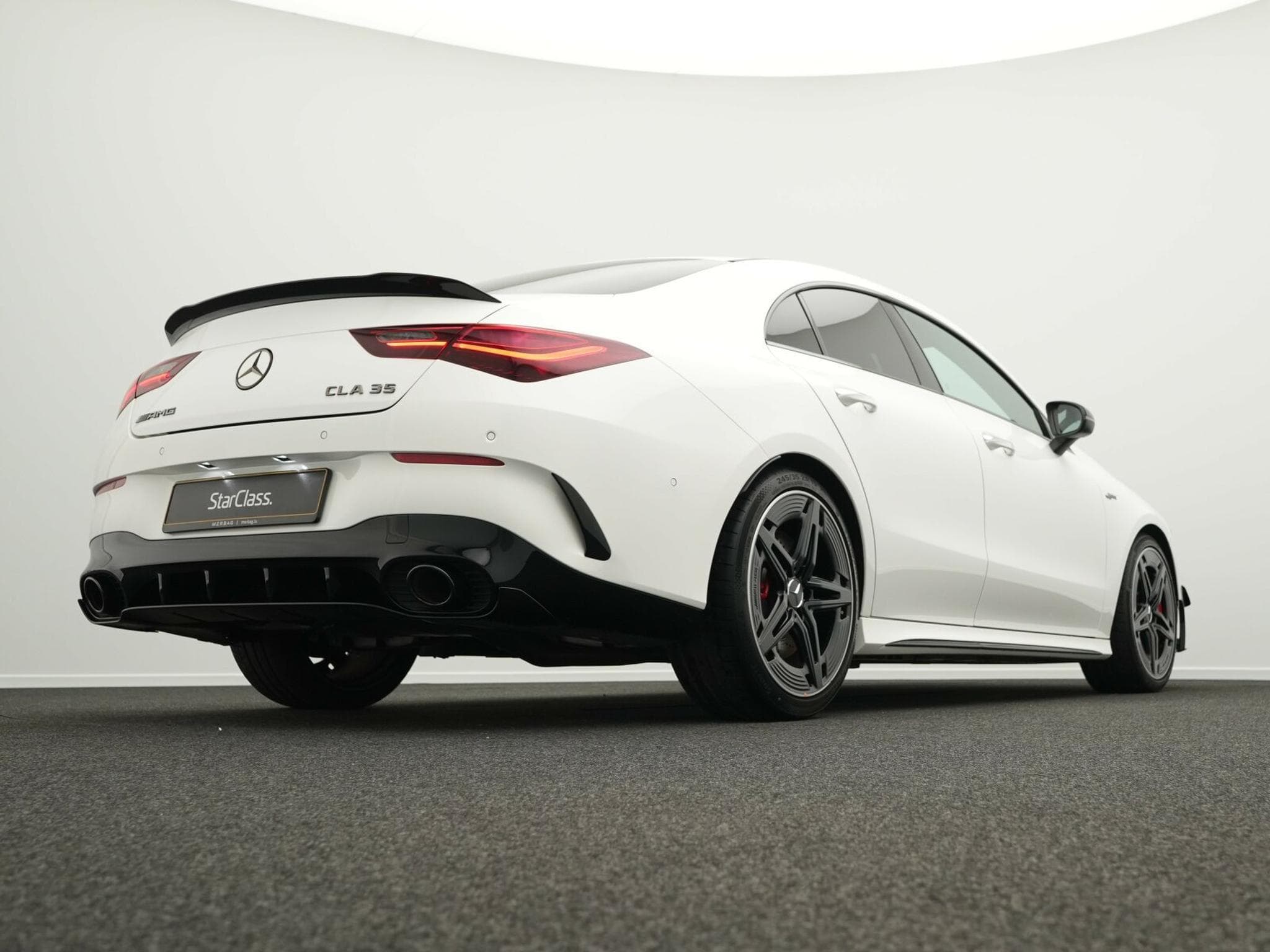 Mercedes CLA 35 AMG 4MATIC Multi+Pano+Night+Kamera+Burm (2024) - Photo 9
