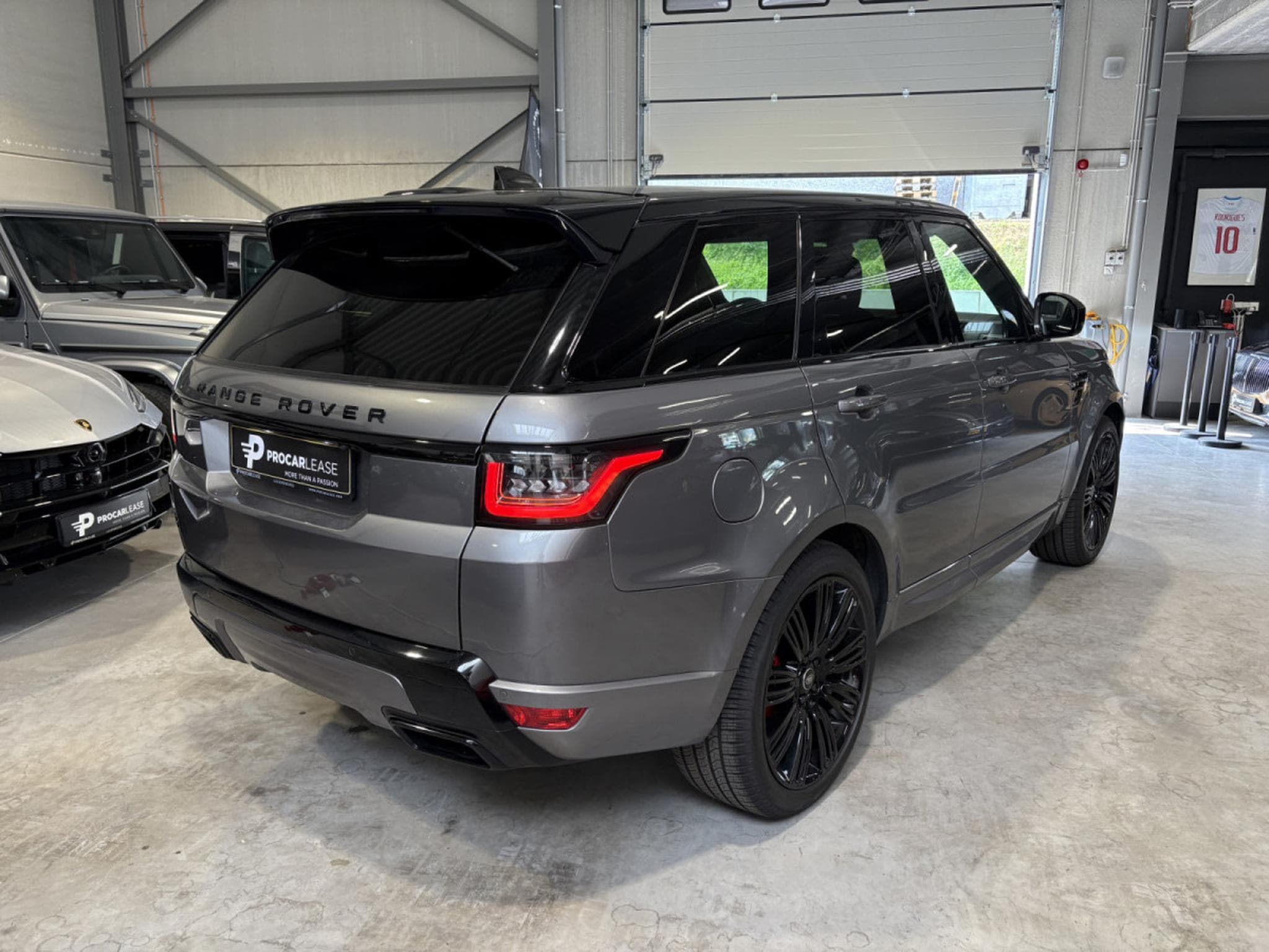 Land-Rover Range Rover Sport 3.0 SDV6 HSE DYN/NEW ENGINE BY L.ROVER (2020) - Foto 2