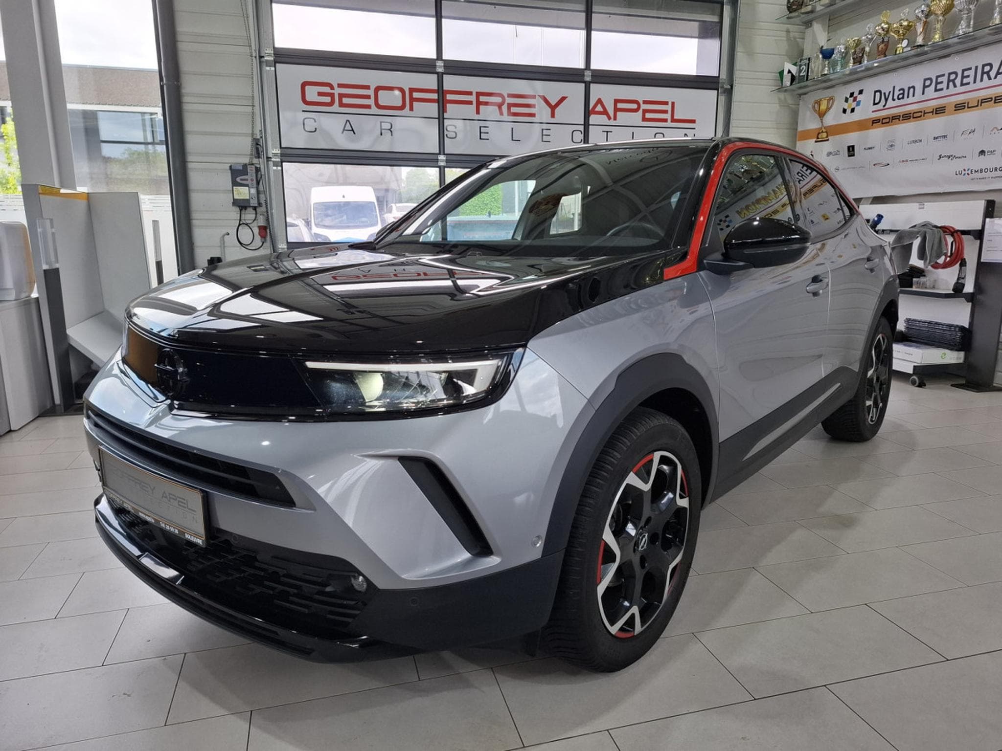 Opel Mokka GS LINE 130 AT8,1 HAND, NAVI , LED, CAMERA, CUIR, CARBON (2022) - Foto 1