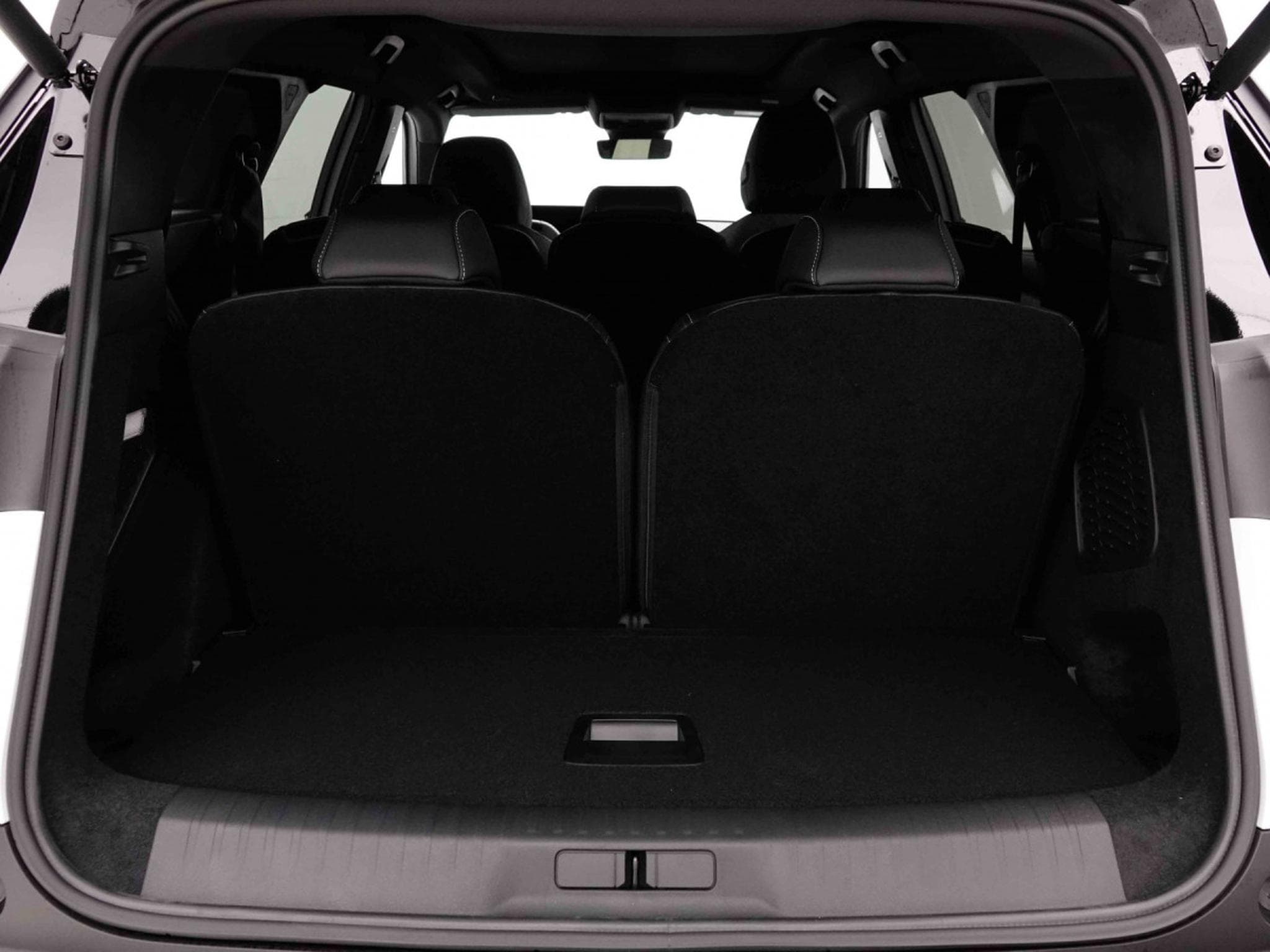 Peugeot 5008 1.2 PureTech 146 e-DSC6 GT (2026) - Photo 9