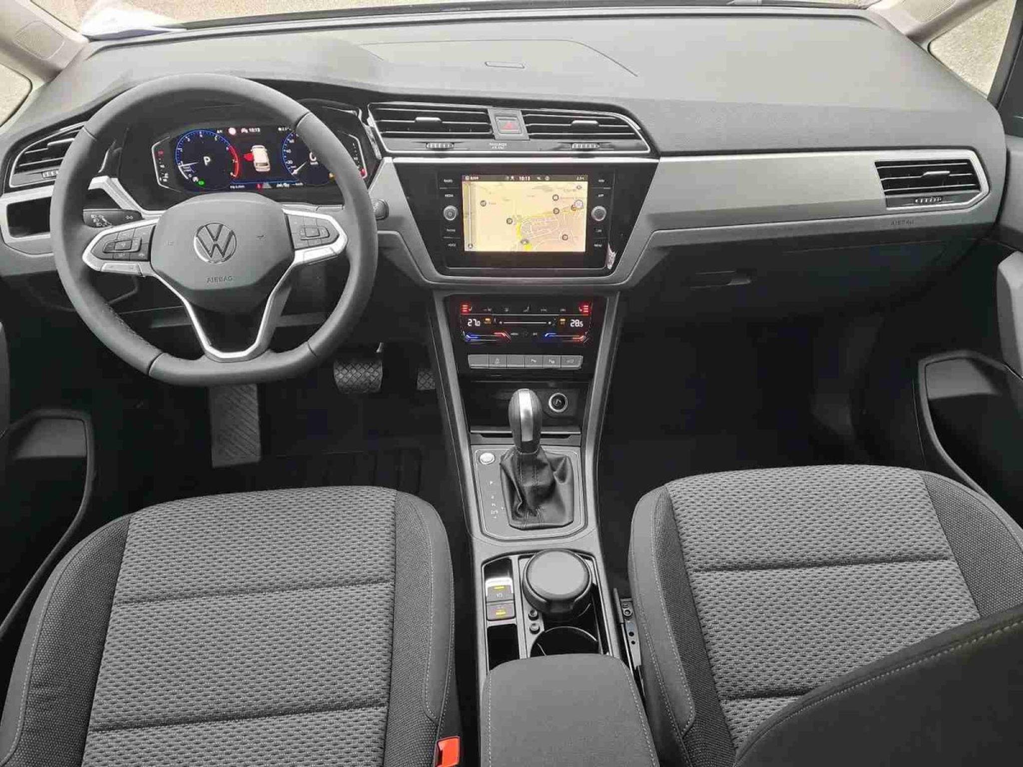 VW Touran 1.5 TSI 150 DSG Confortline 7 places (2025) - Photo 5