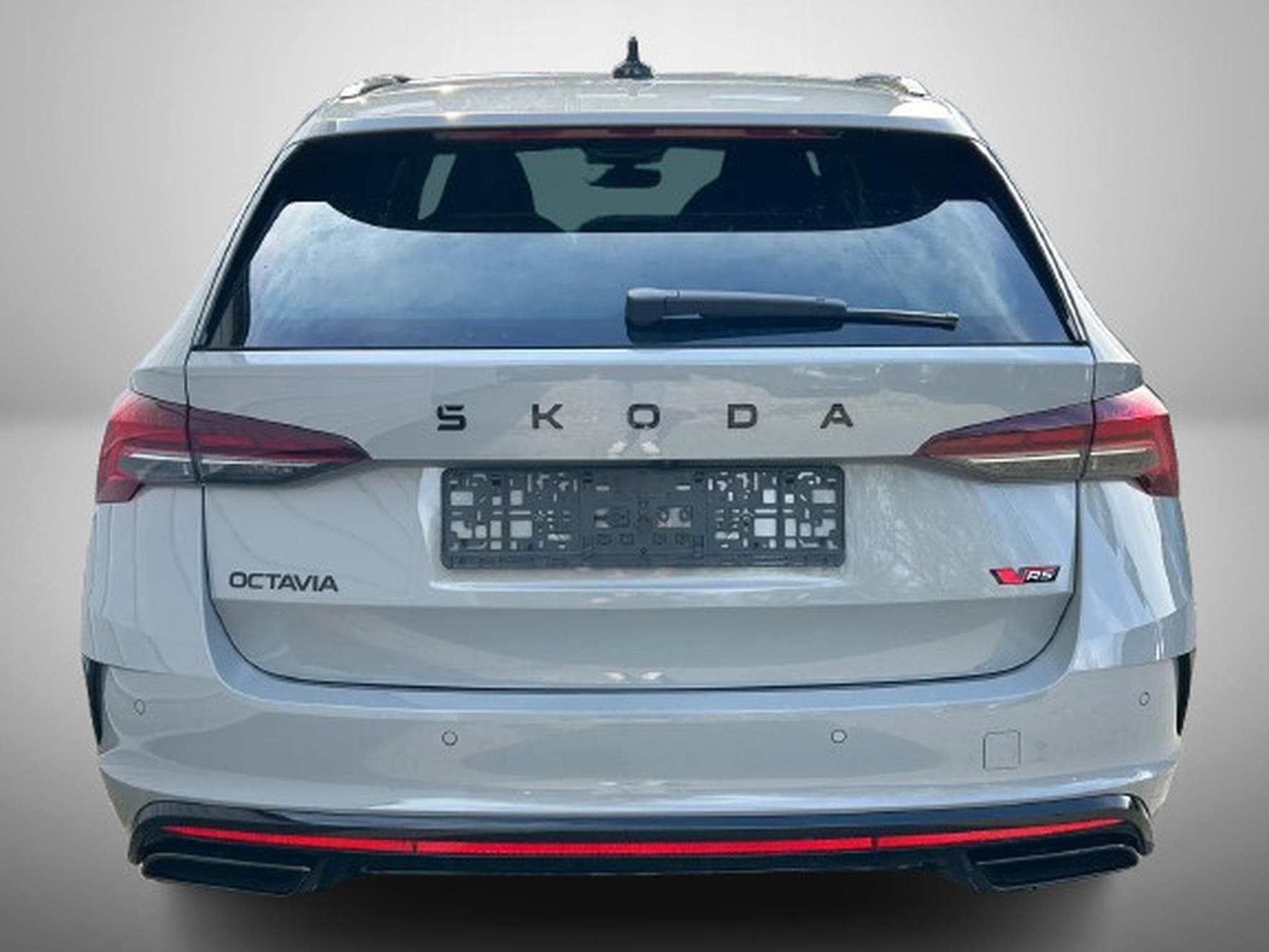 Skoda Octavia 2.0 TSi DSG 265 RS (2026) - Foto 5