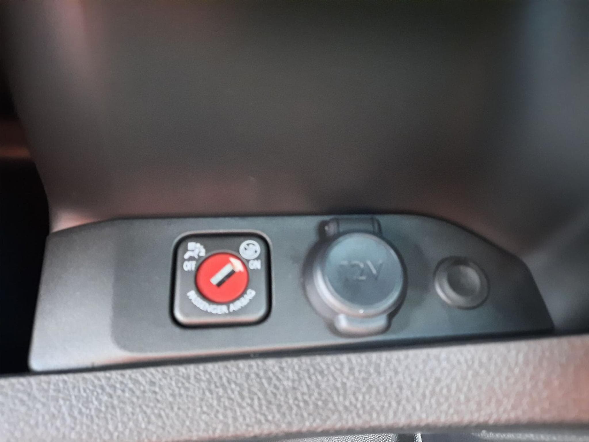 Citroën Jumpy 2.0 BlueHDI EAT8 150 Confort (2026) - Photo 20