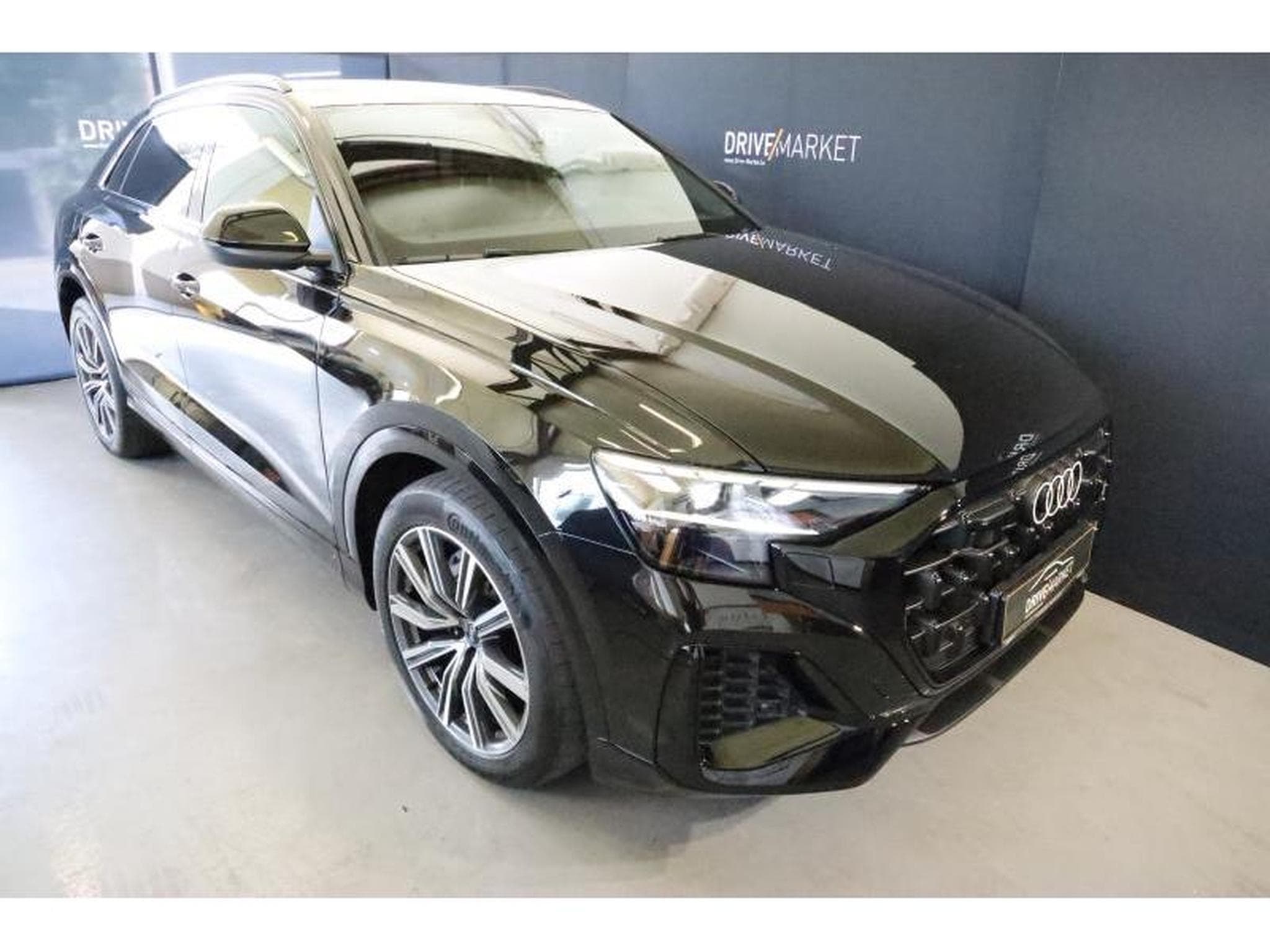 Audi Q8 50 TDI (2024) - Photo 19