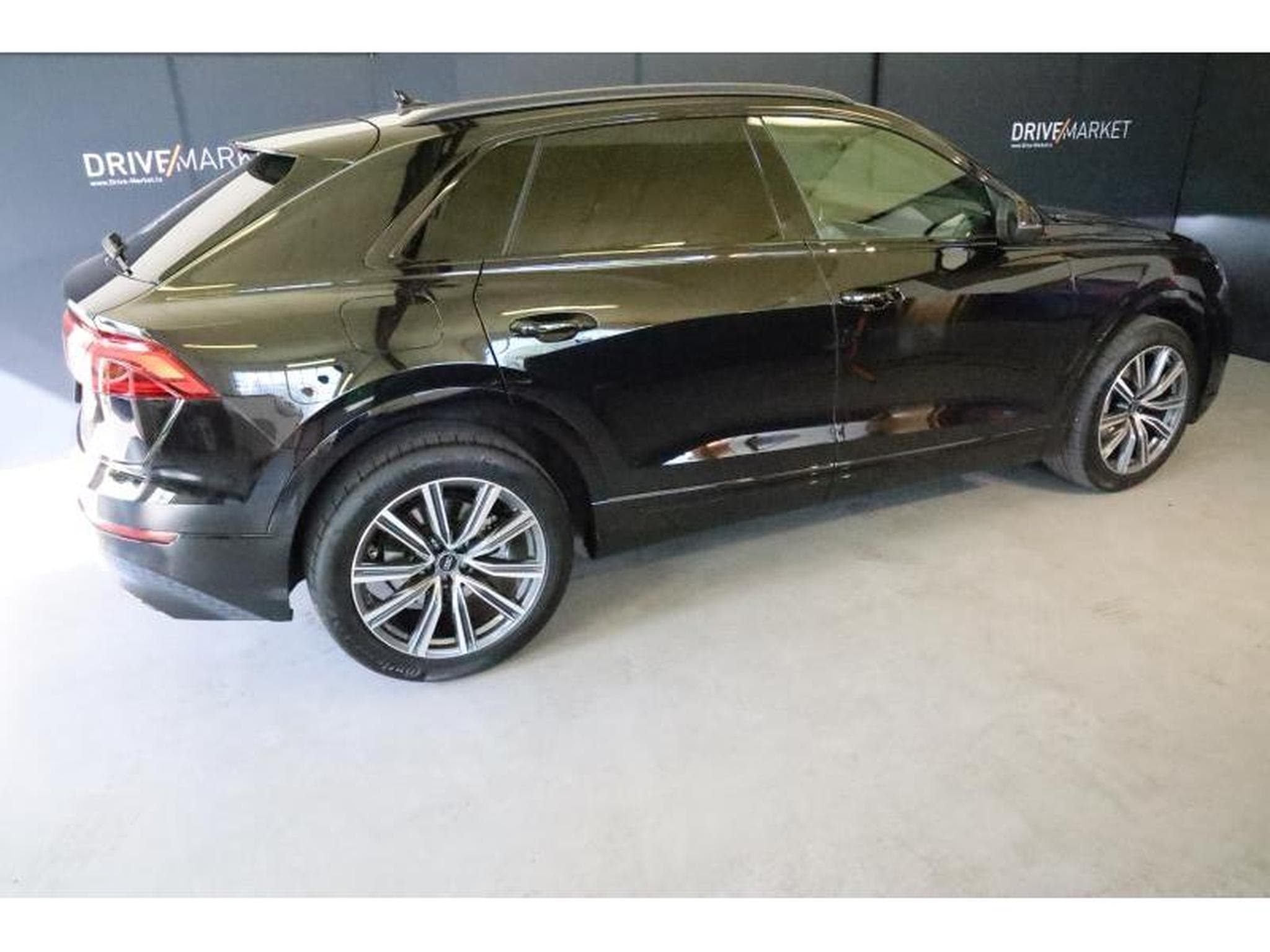 Audi Q8 50 TDI (2024) - Photo 24