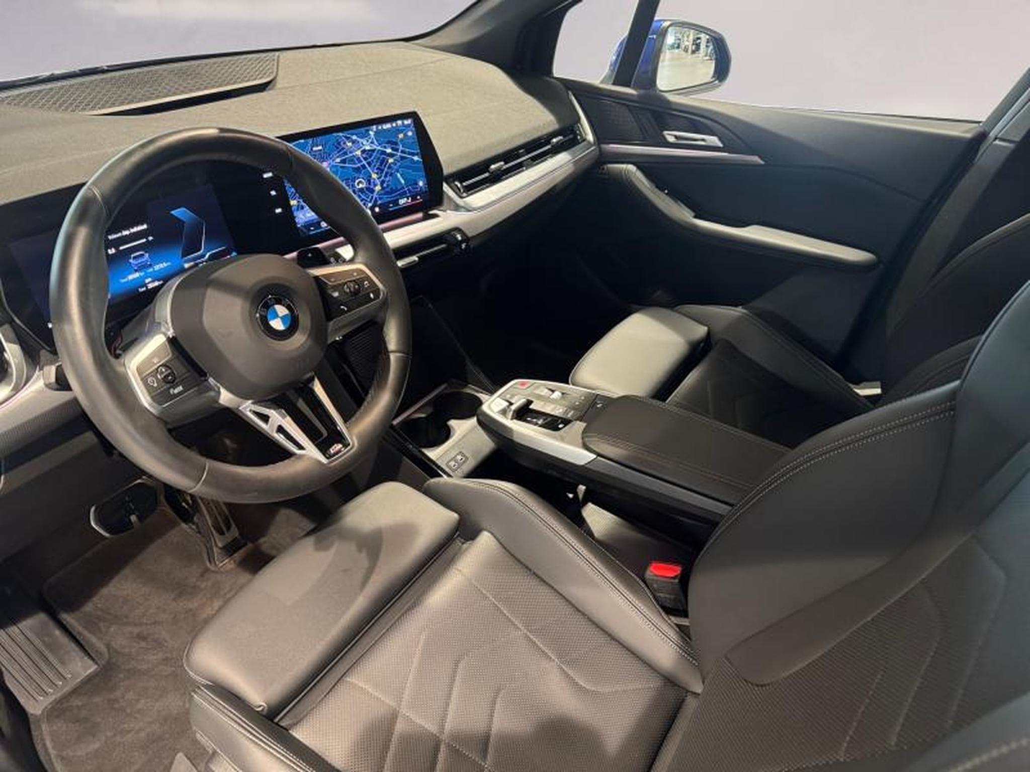 BMW 218 218i Active Tourer M Sport (2025) - Foto 9