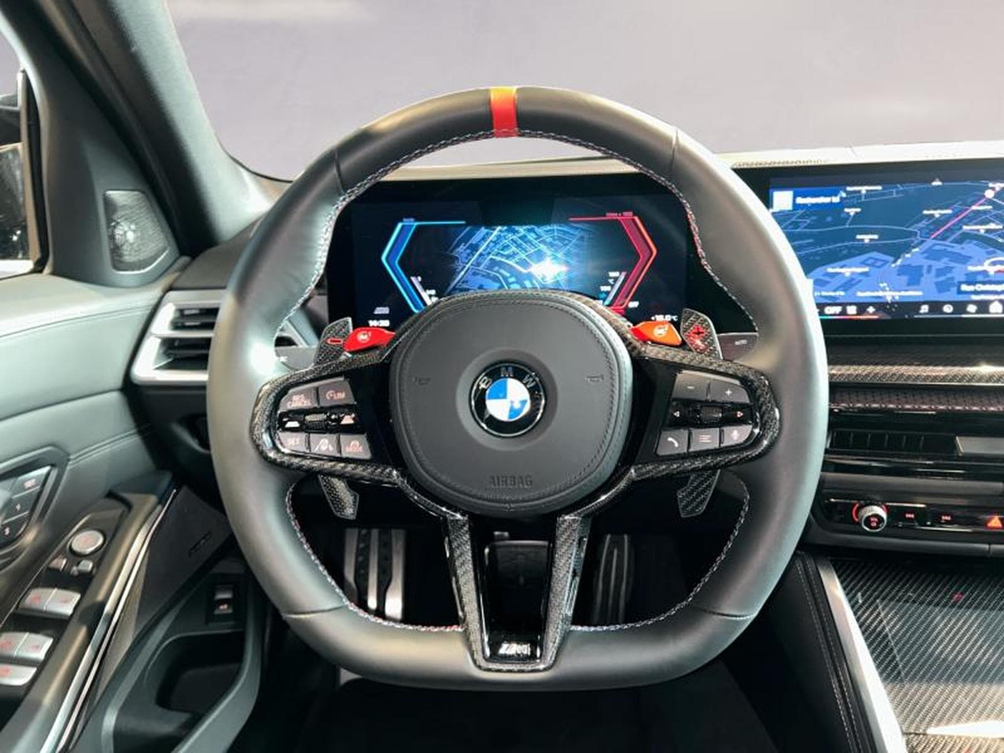 BMW M3 M3 xDrive M Competition (2025) - Photo 15