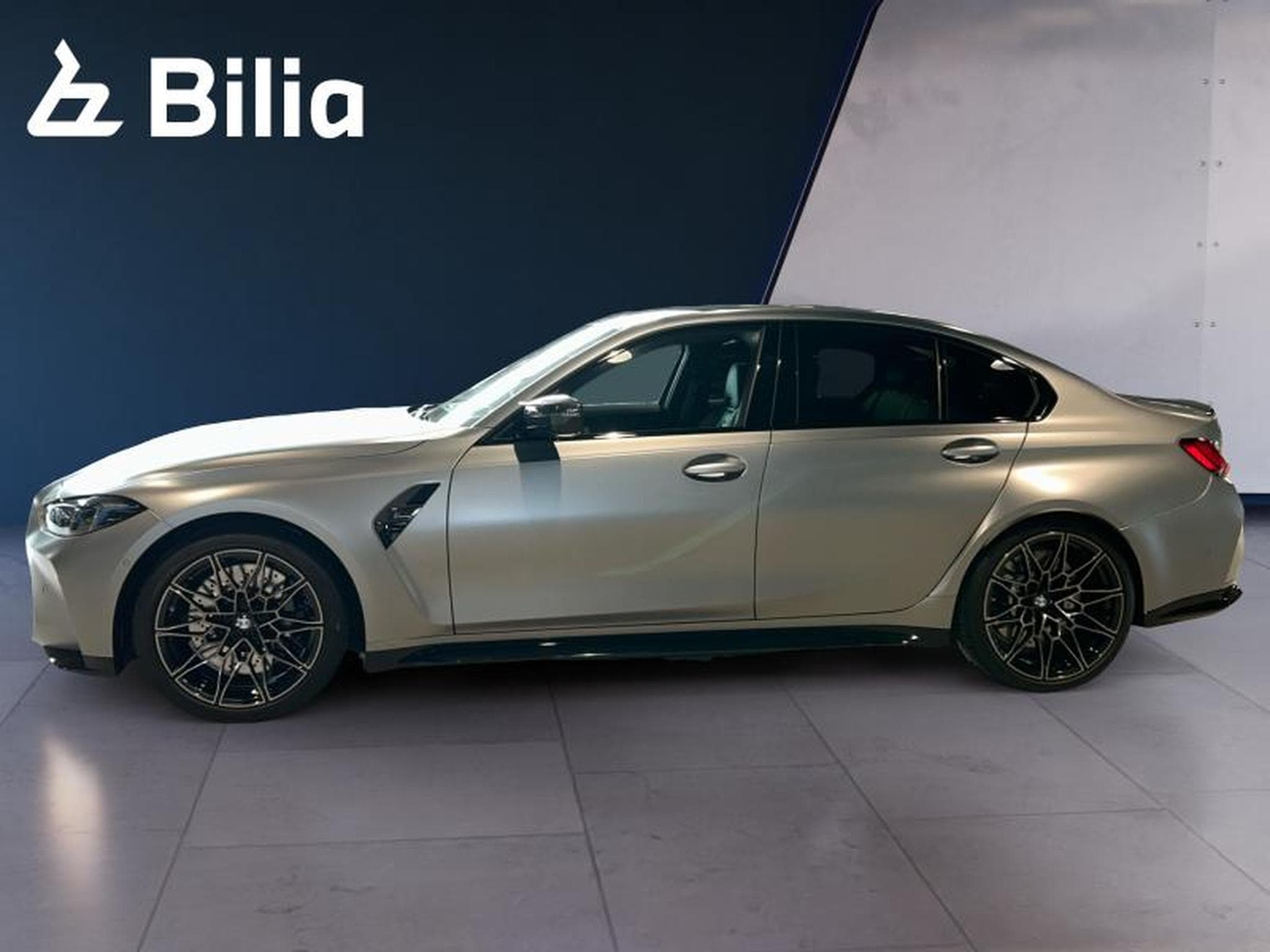 BMW M3 M3 xDrive M Competition (2025) - Photo 17