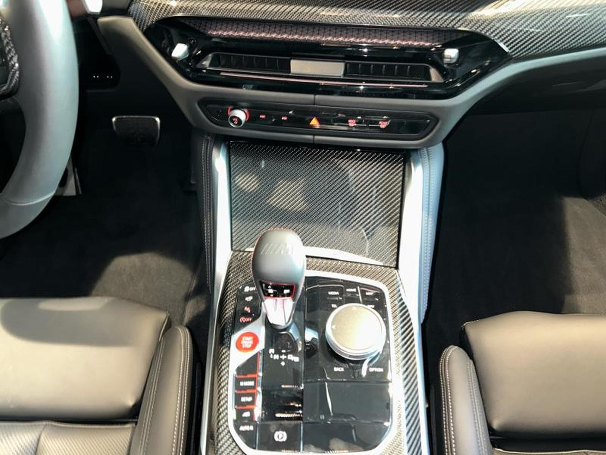 BMW M3 M3 xDrive M Competition (2025) - Photo 6
