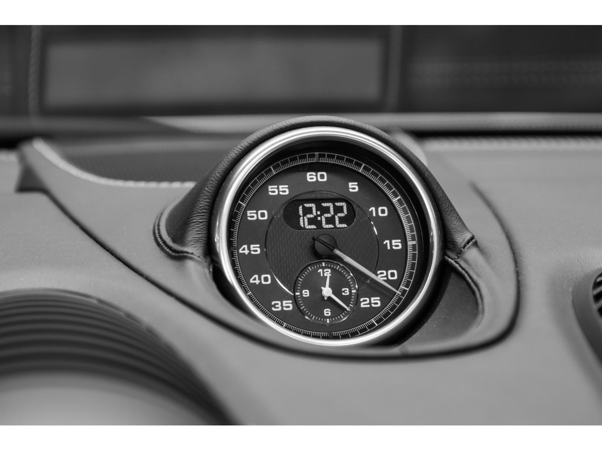 Porsche Boxster 718 Spyder 4.0 - Boîte manuelle (2021) - Photo 19