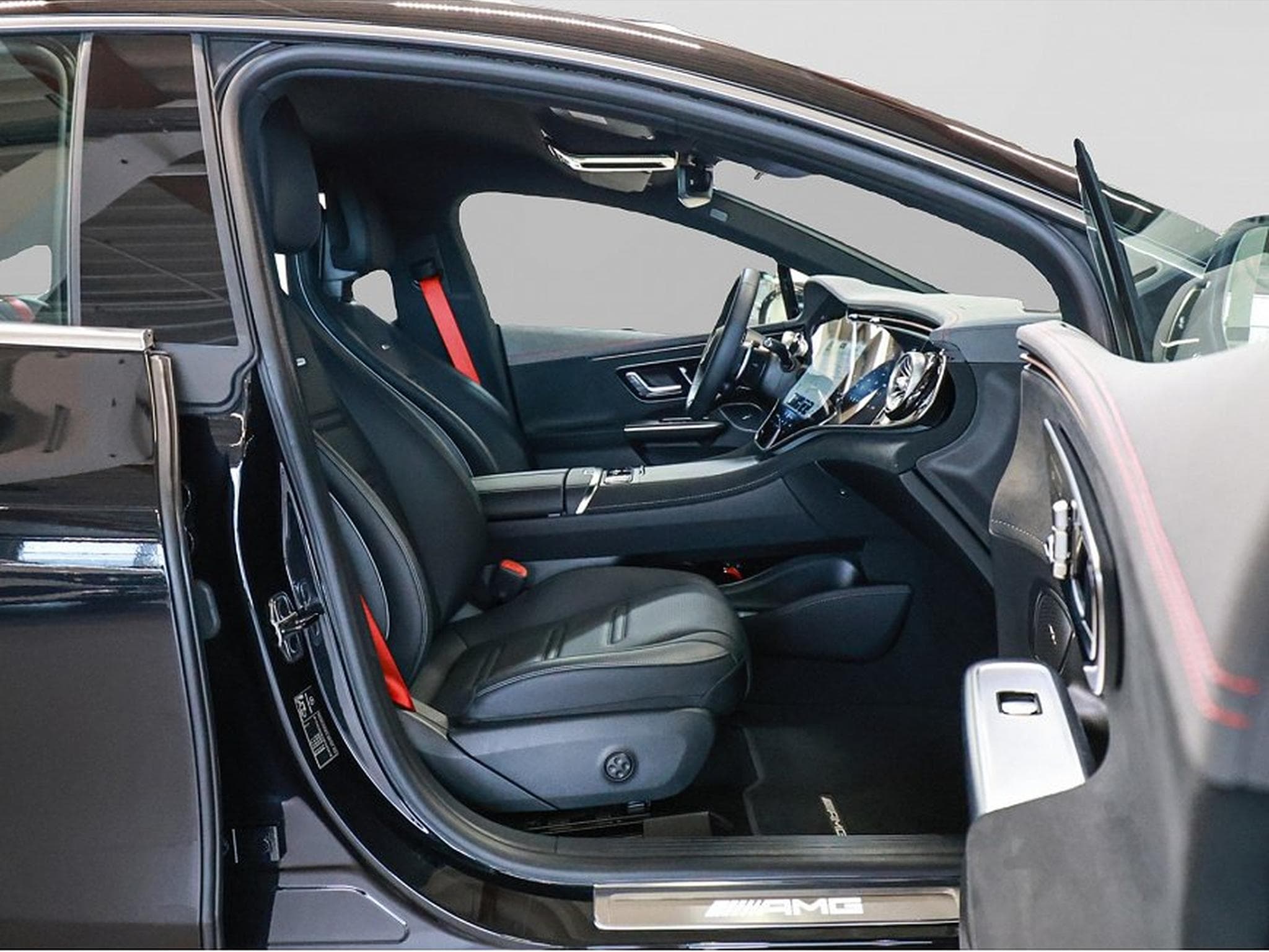 Mercedes EQ (2025) - Foto 2