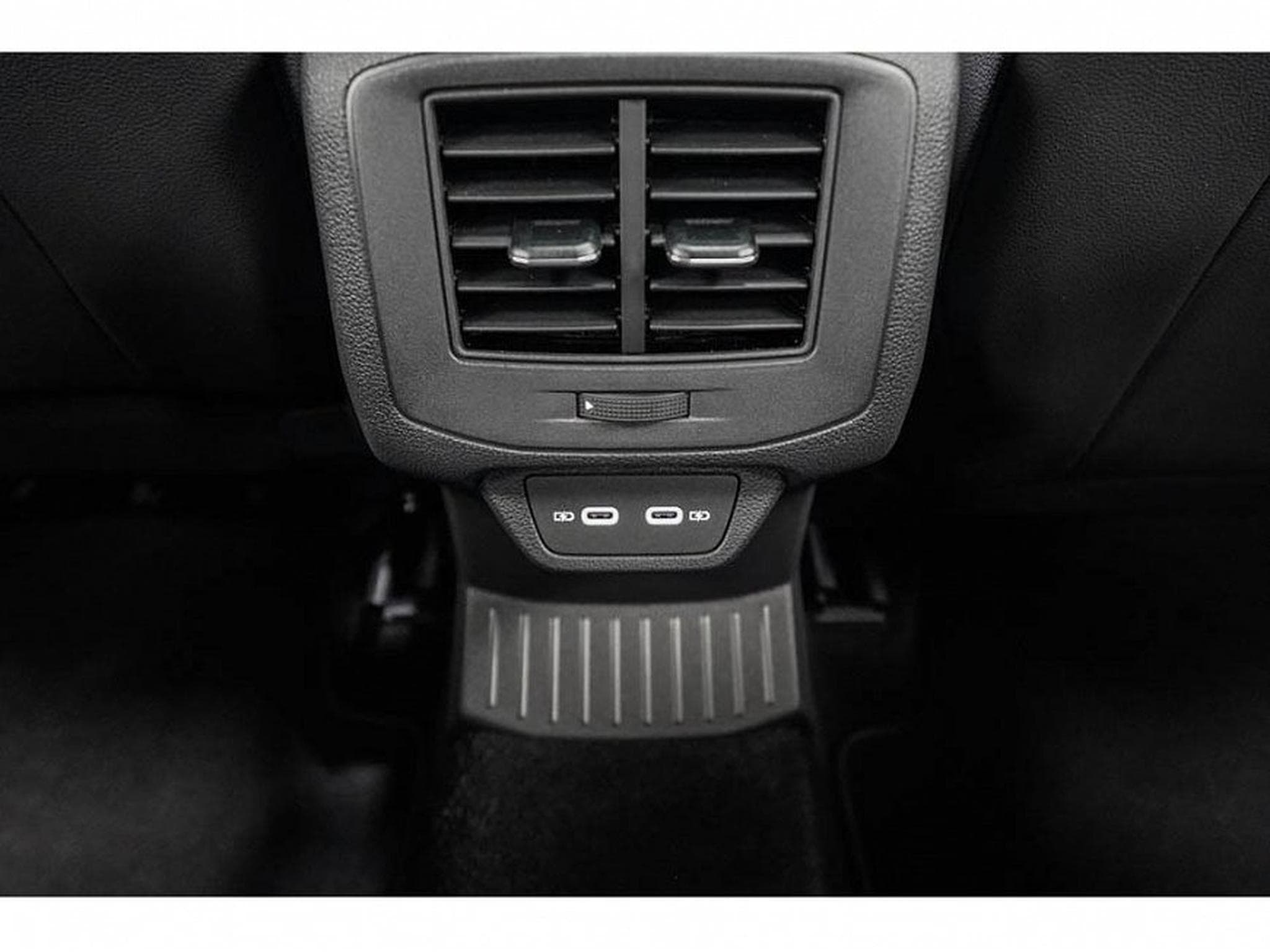 VW T-Roc (2026) - Foto 16