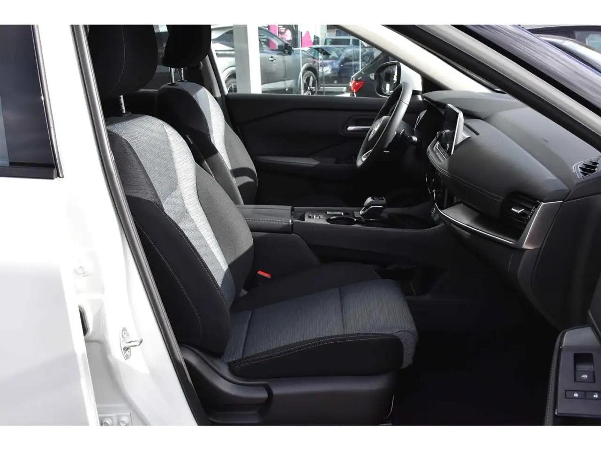 Nissan X-Trail (2026) - Photo 7