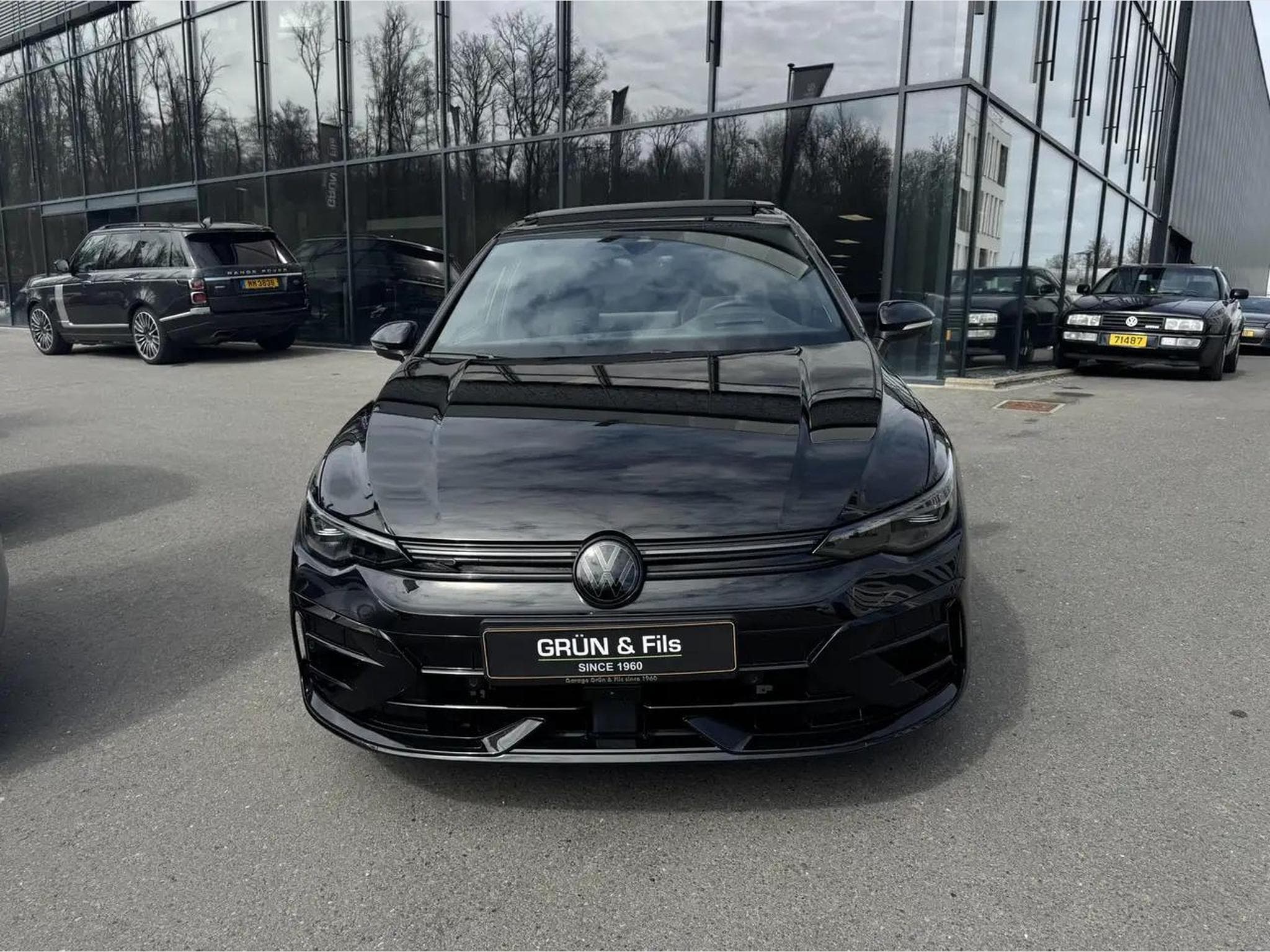 VW Golf (2025) - Photo 3