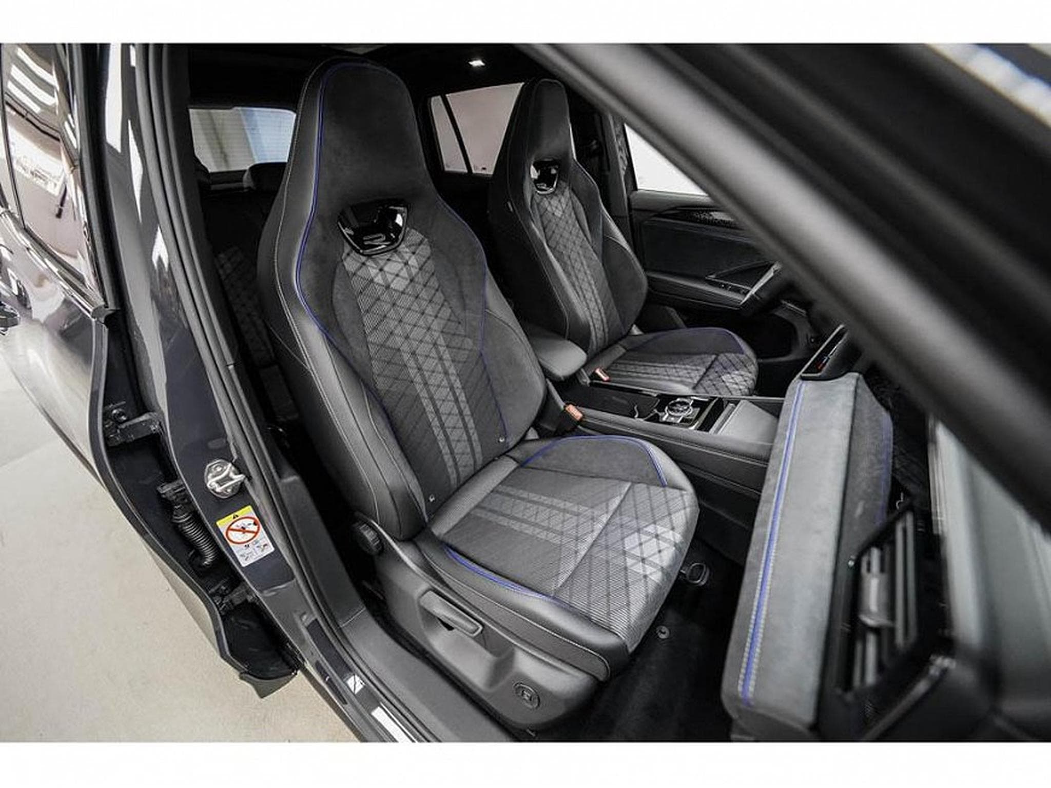 VW Tiguan (2026) - Photo 23
