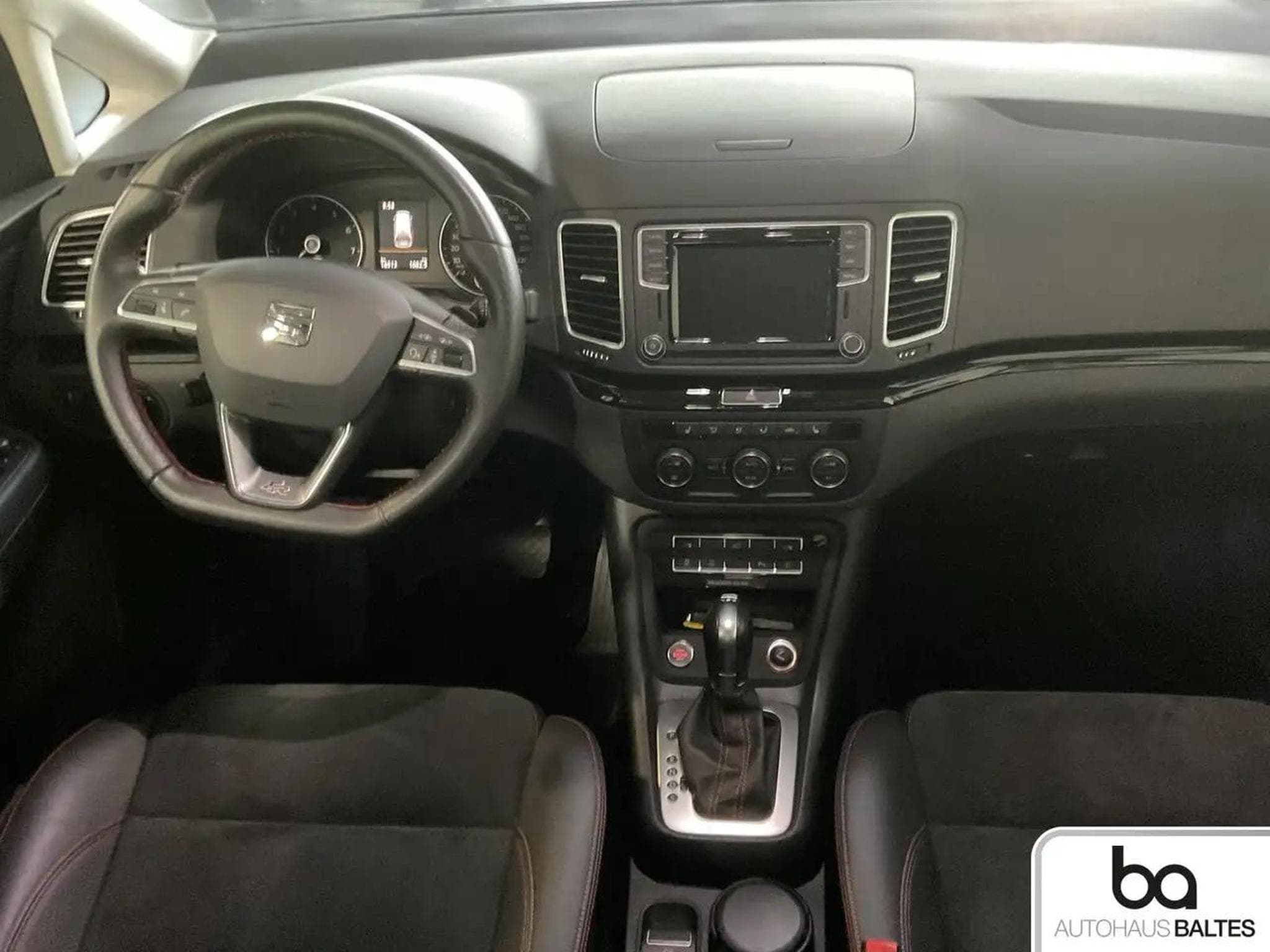 Seat Alhambra (2023) - Foto 10