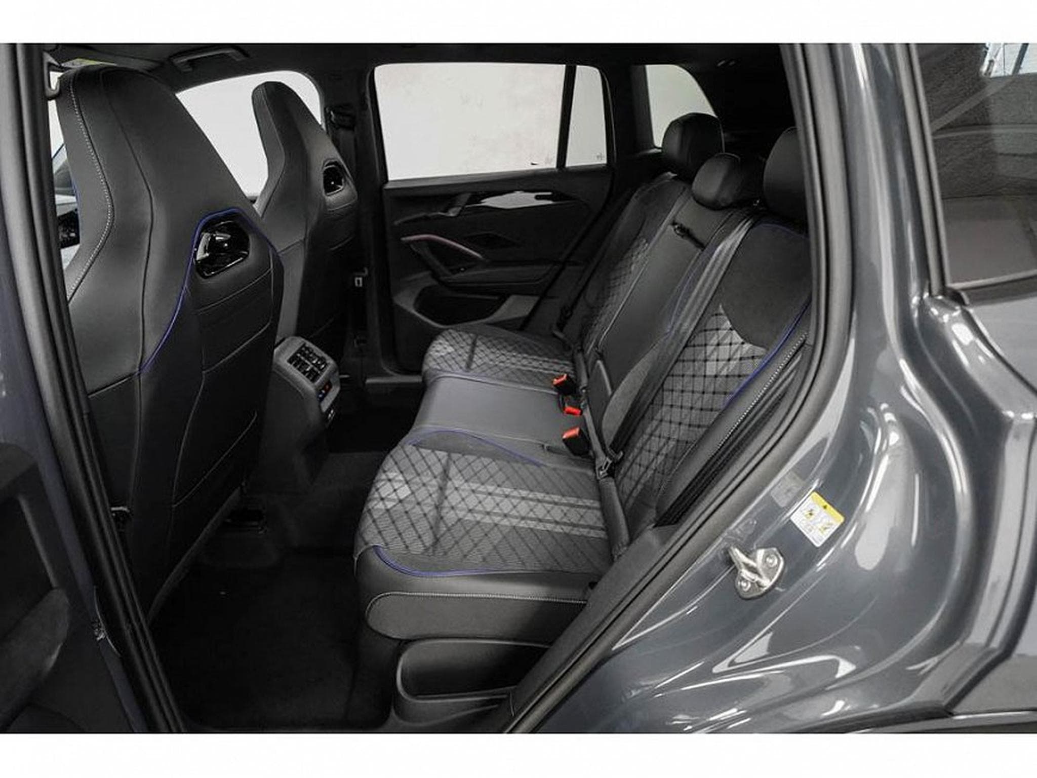 VW Tiguan (2026) - Photo 16
