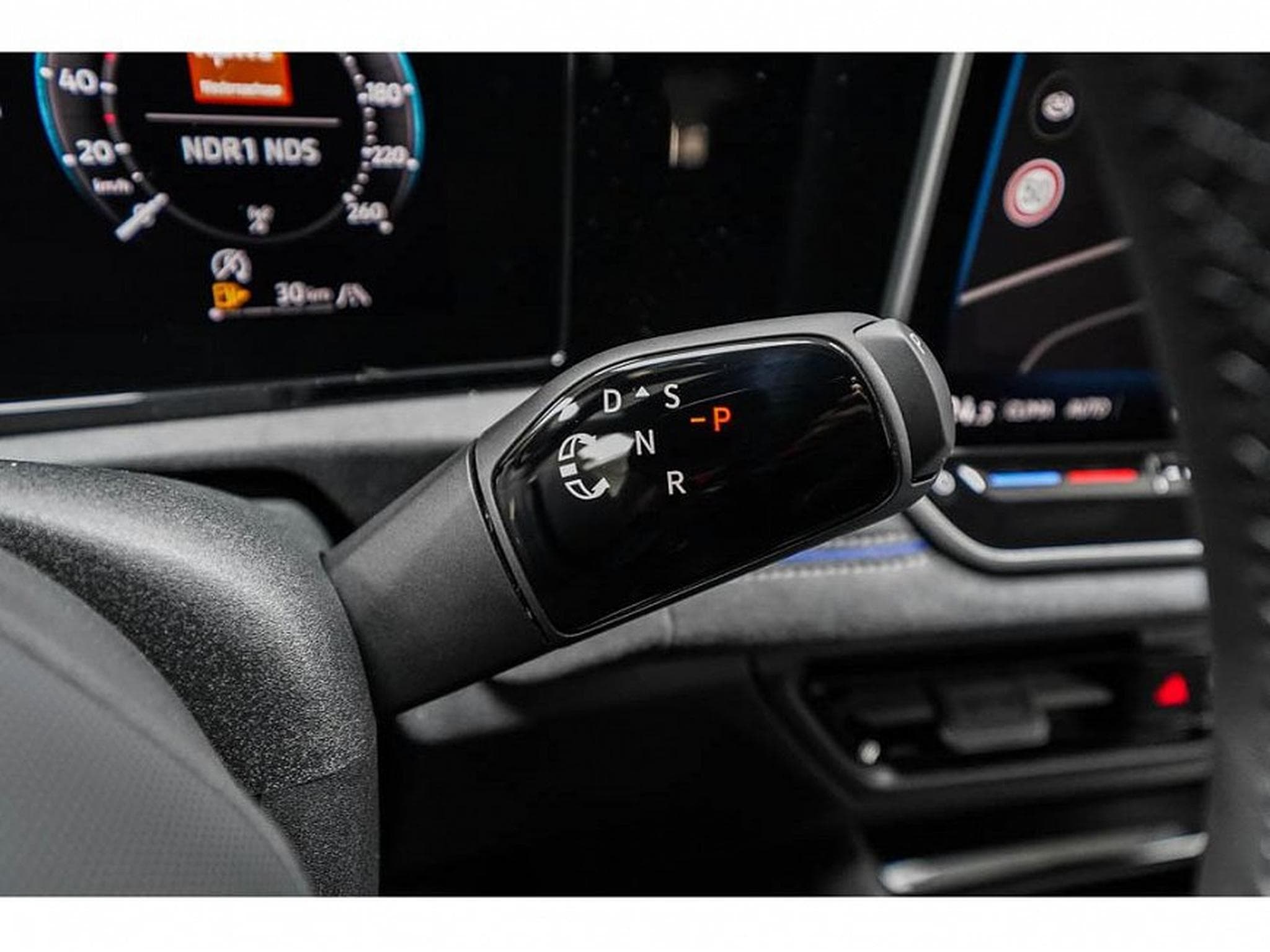 VW Tiguan (2026) - Photo 11