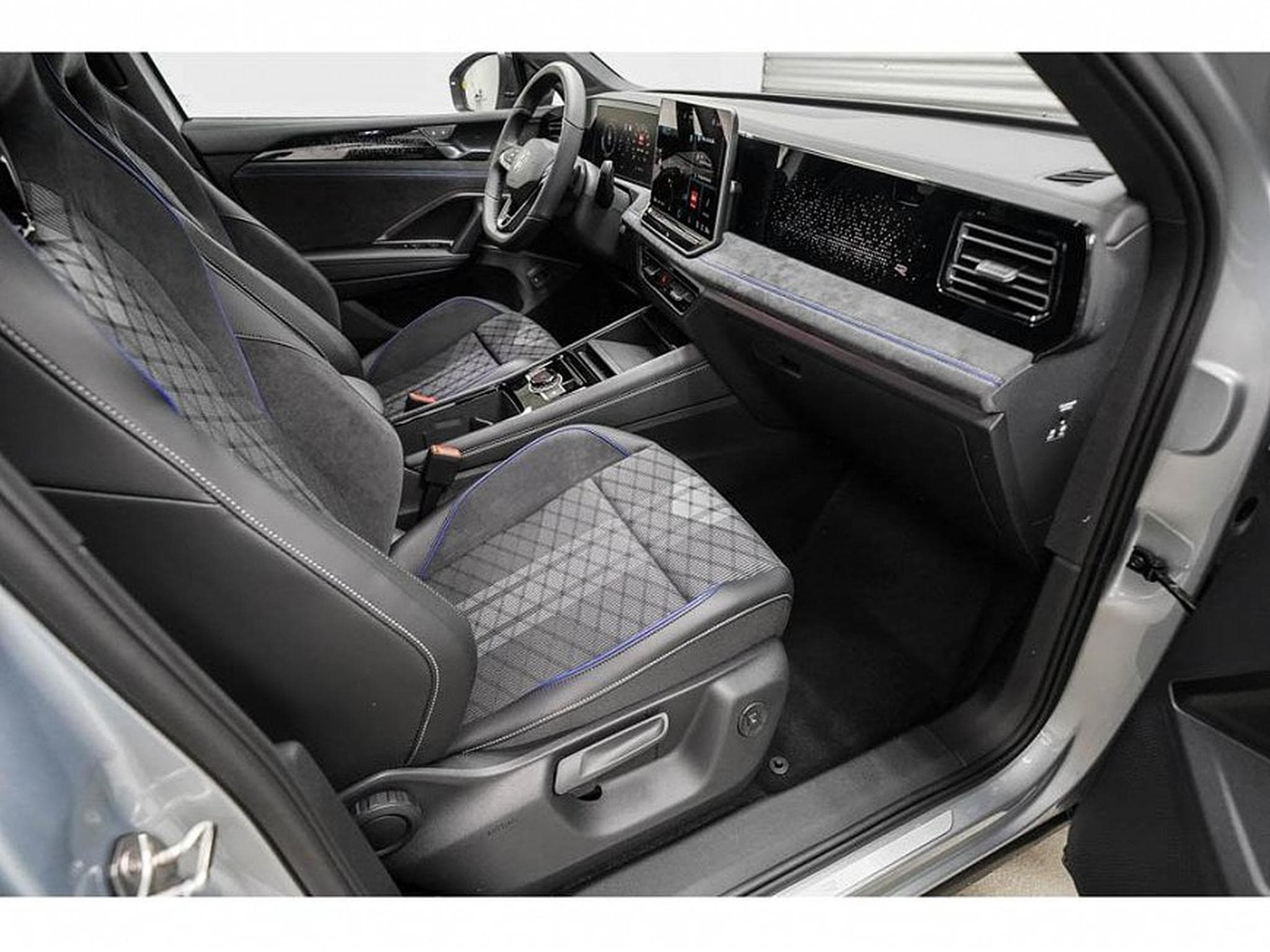 VW Tiguan (2026) - Photo 22
