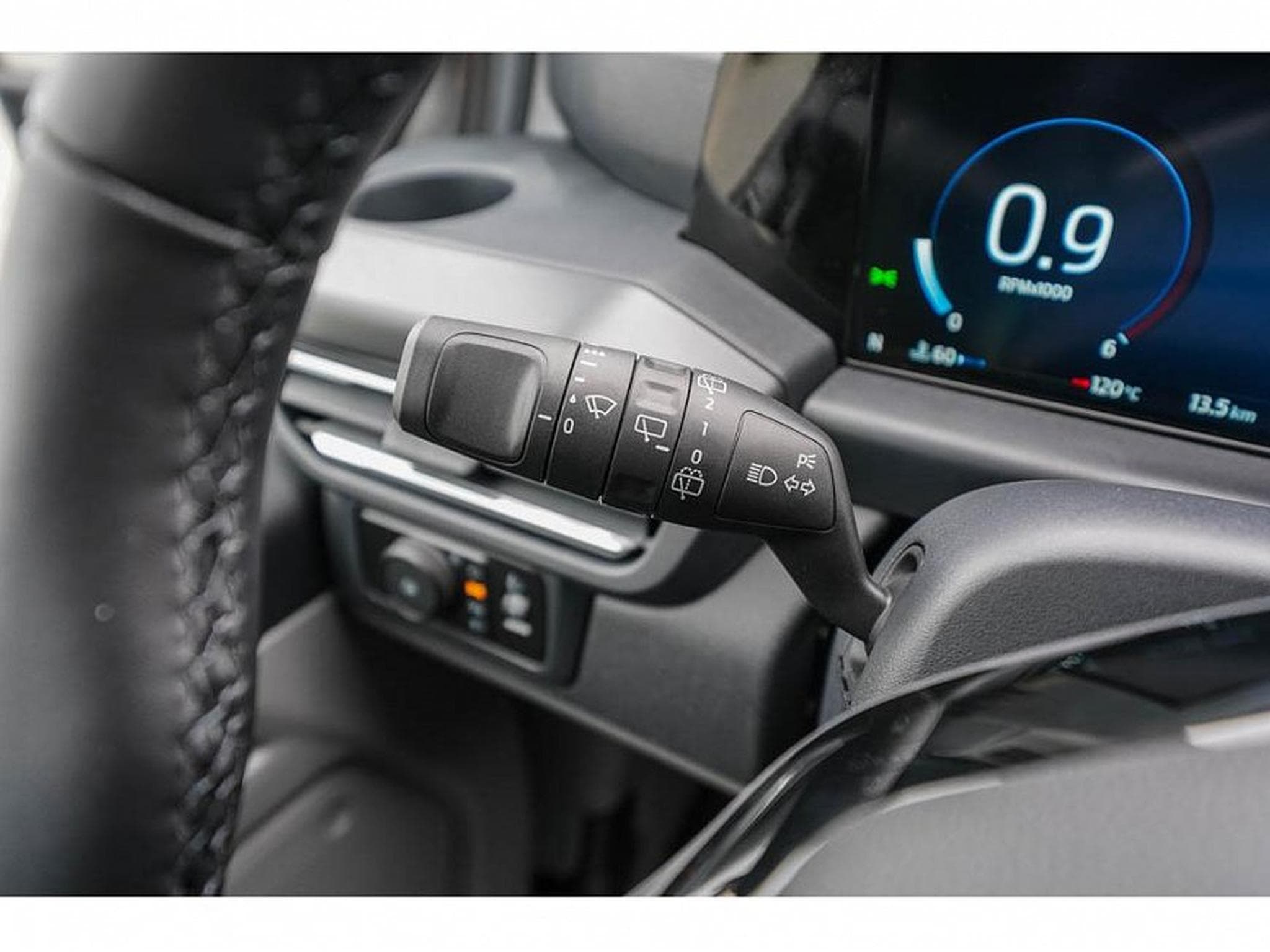 Ford Tourneo (2026) - Photo 11