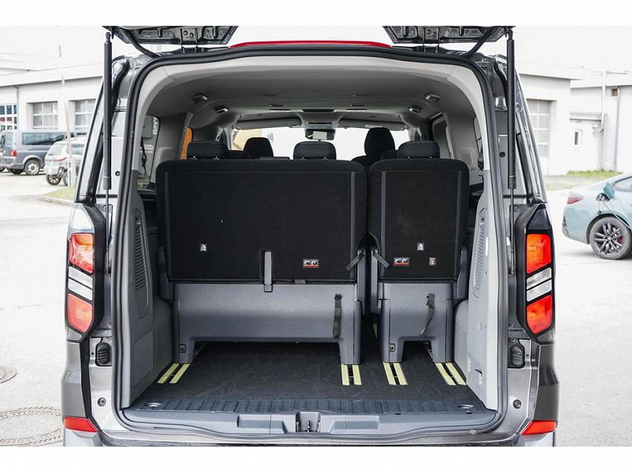 Ford Tourneo (2026) - Photo 25
