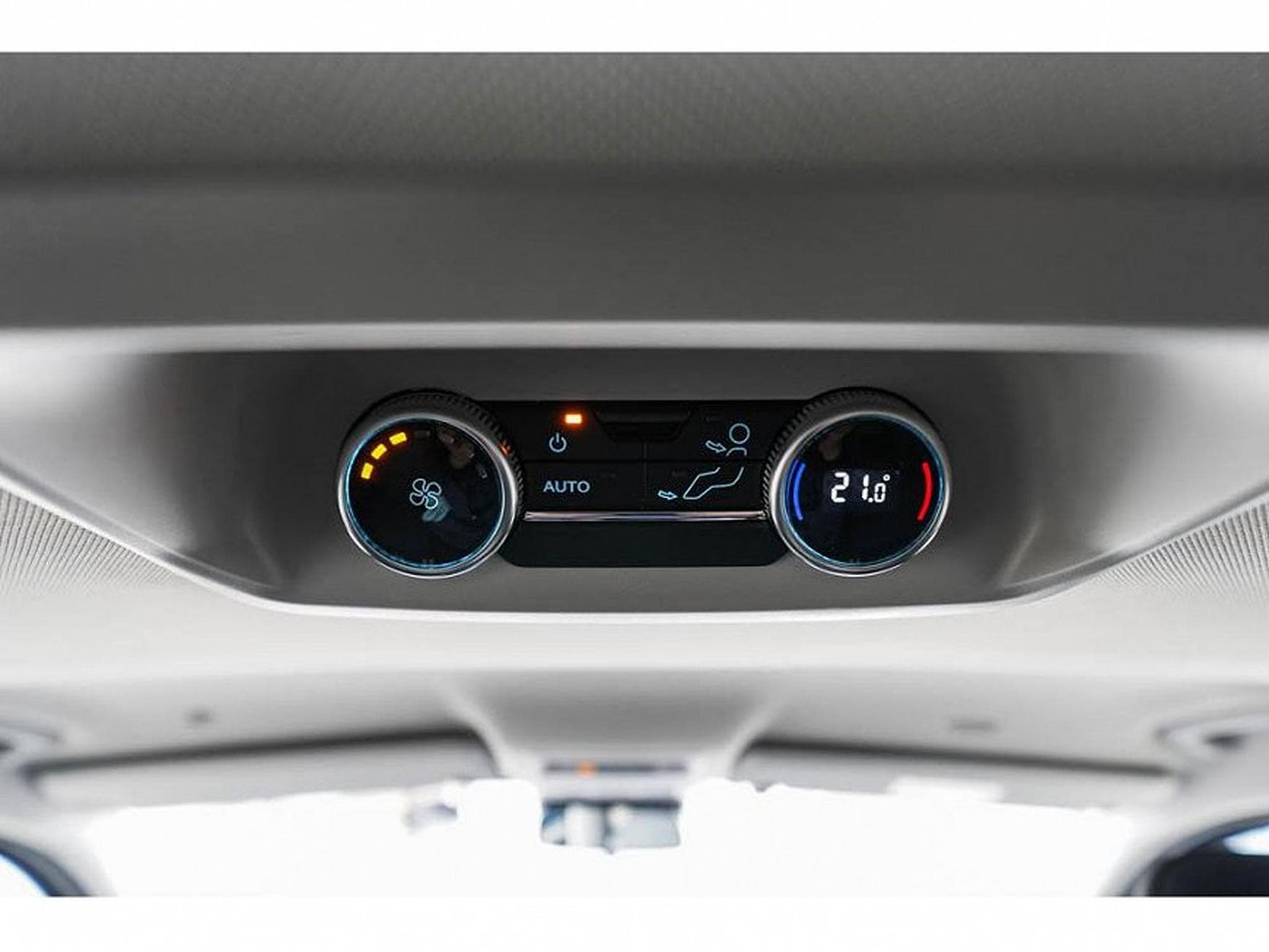Ford Tourneo (2026) - Photo 20
