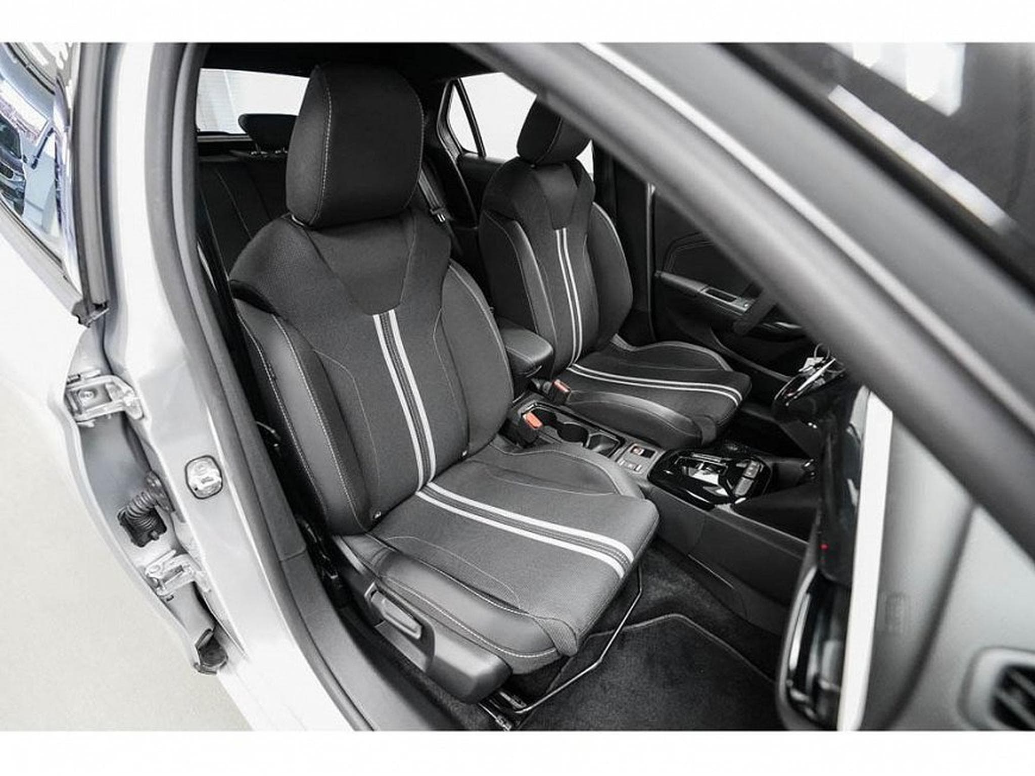 Opel Corsa (2026) - Foto 18